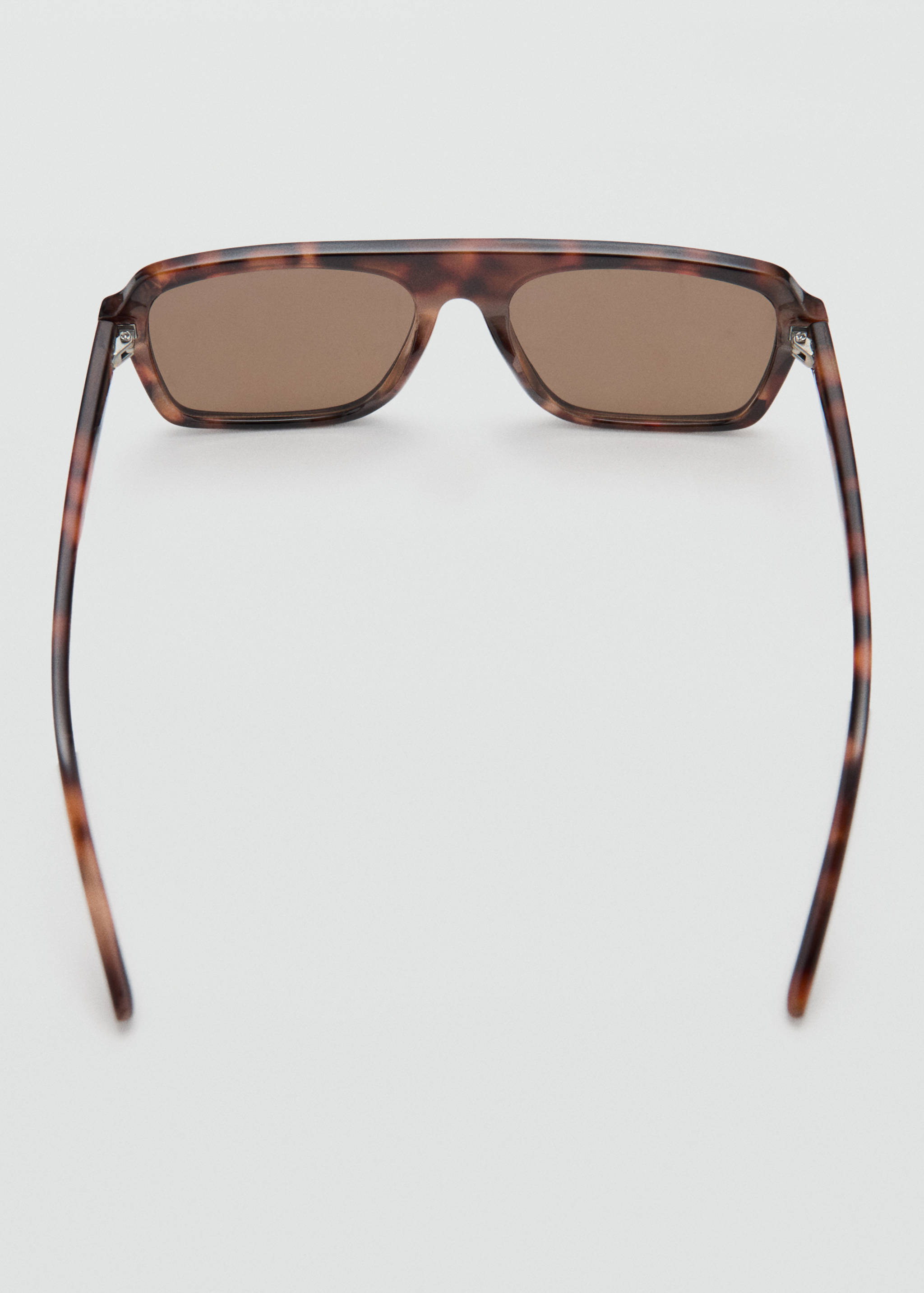 Aviator sunglasses with plastic frame - Details of the article 2