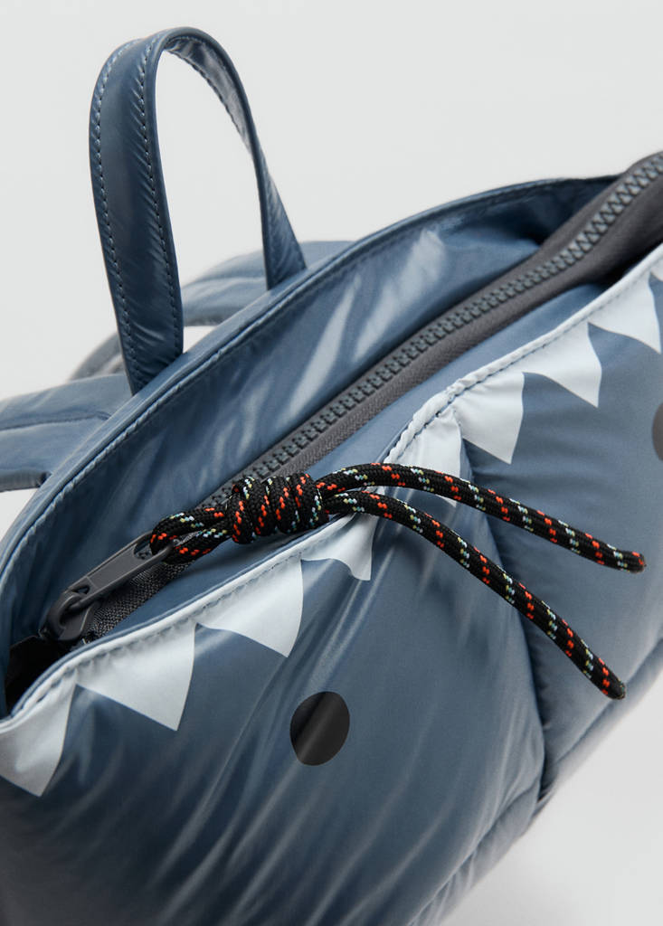 Shark backpack — Blue