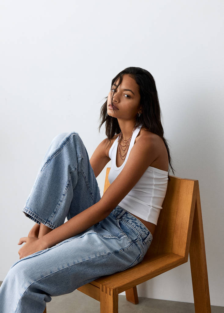 Low-rise contrast jeans — Medium Blue