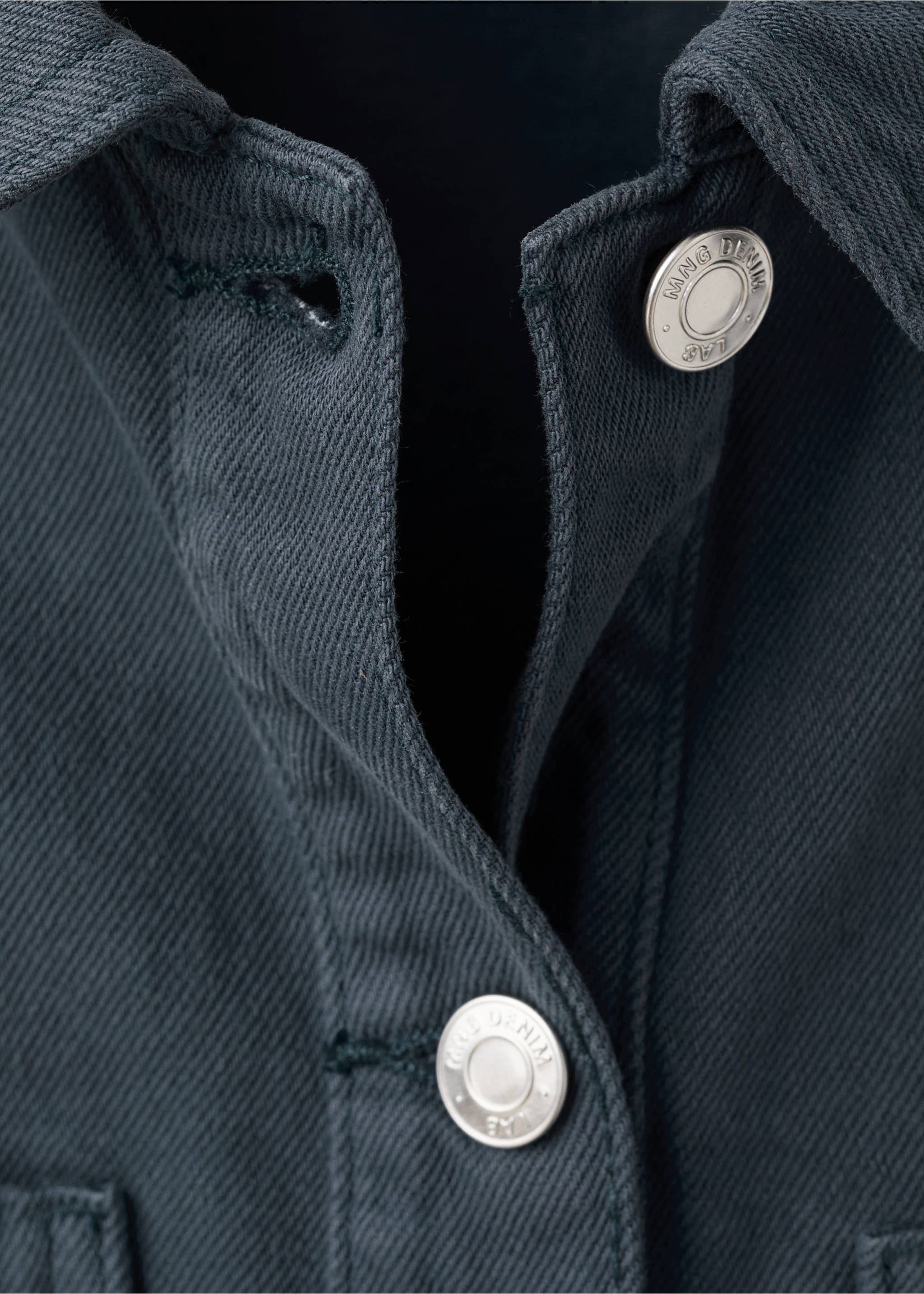 Denim jacket with embroidered details - Details of the article 8, Navy. Ref: 27085973-00.