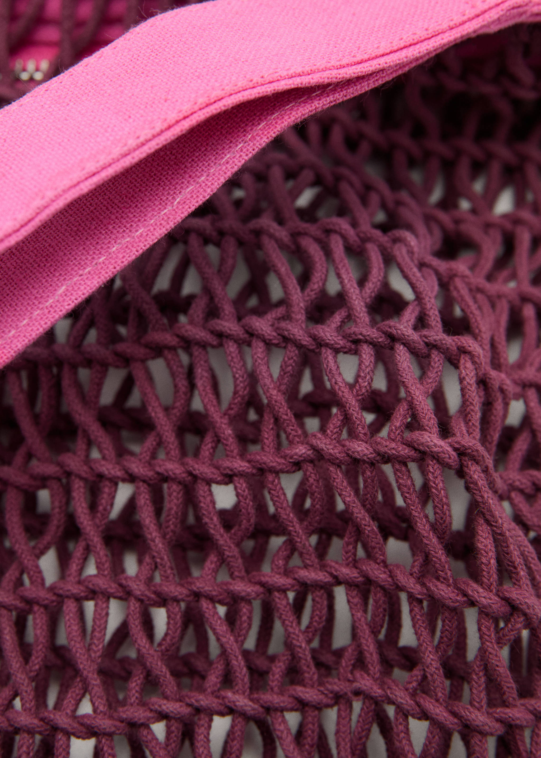 Red cotton wash bag - Details of the article 2