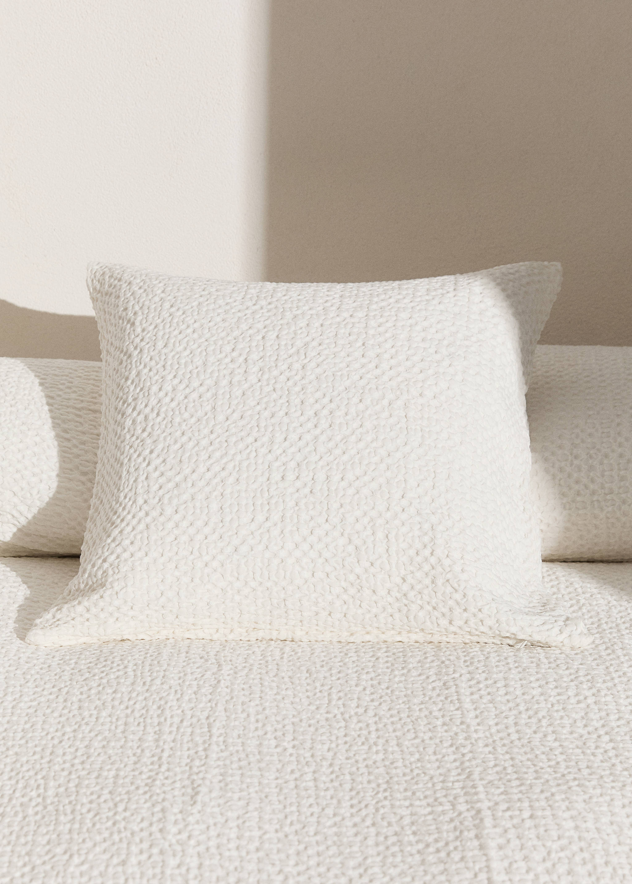 Cotton waffle garment dye bed pillow cover 50x50 cm - General plane