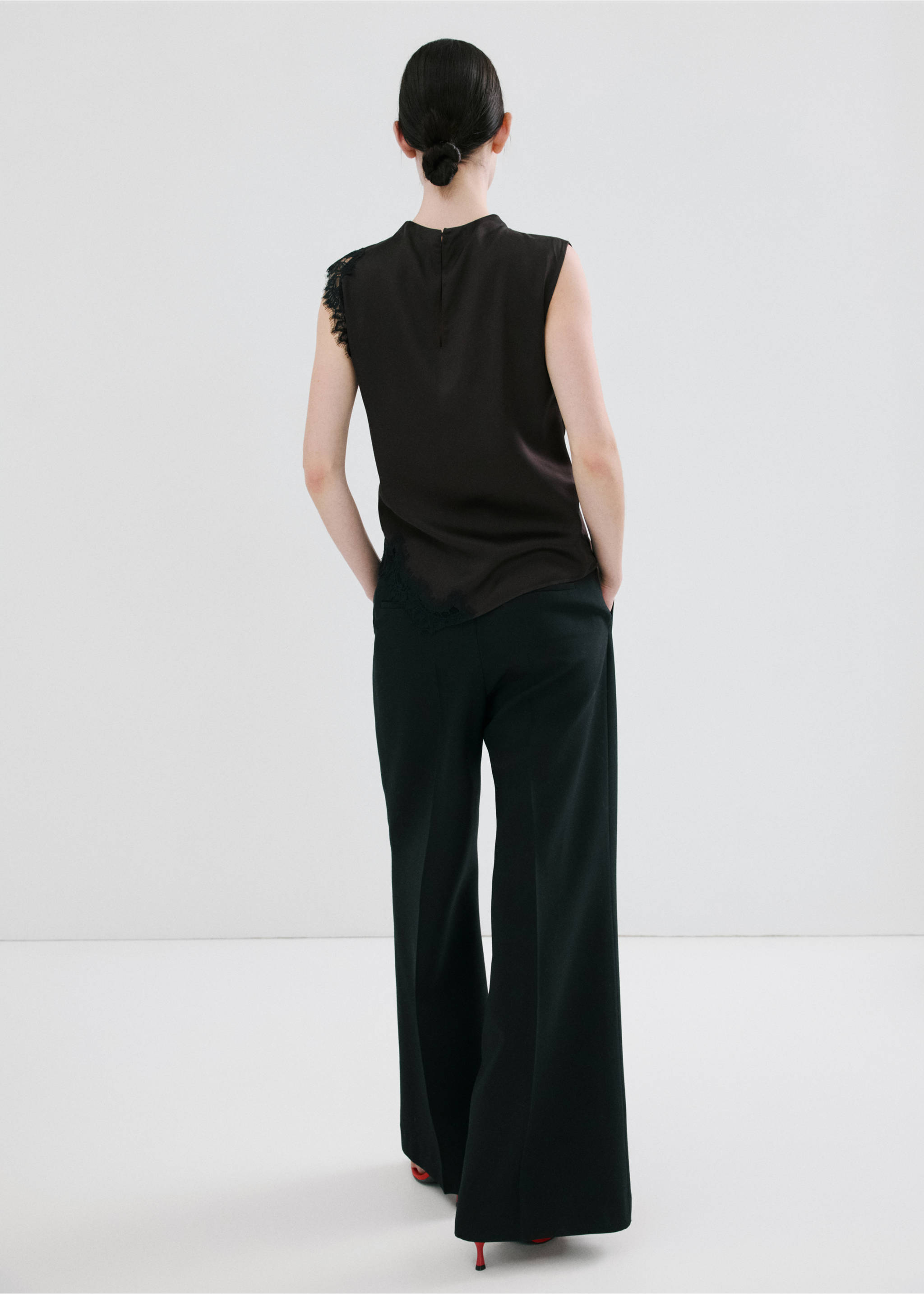 Top liserés dentelle - Verso de l’article, Marron. Ref: 27085994-00.