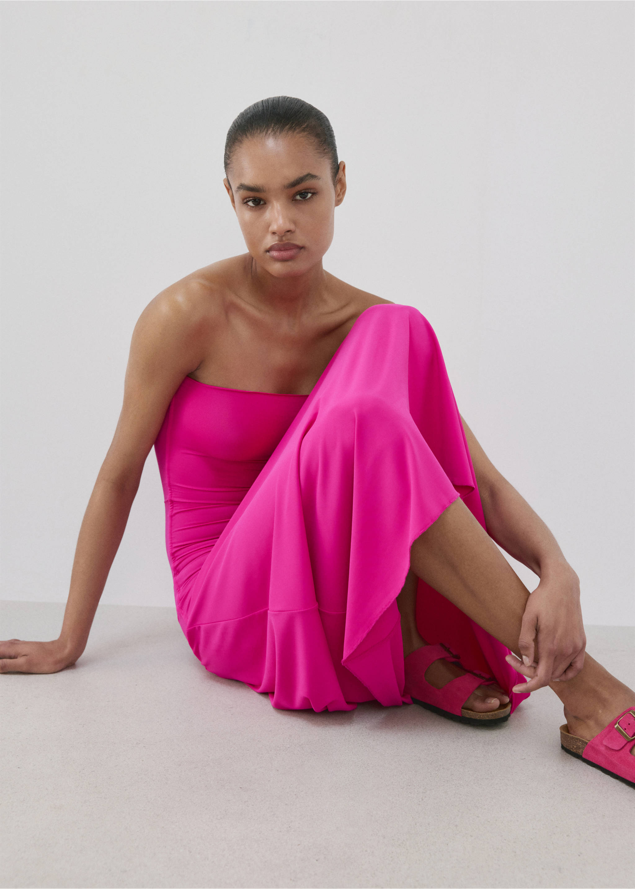 Strapless midi-dress - Details of the article 2, Fuchsia. Ref: 27085995-00.