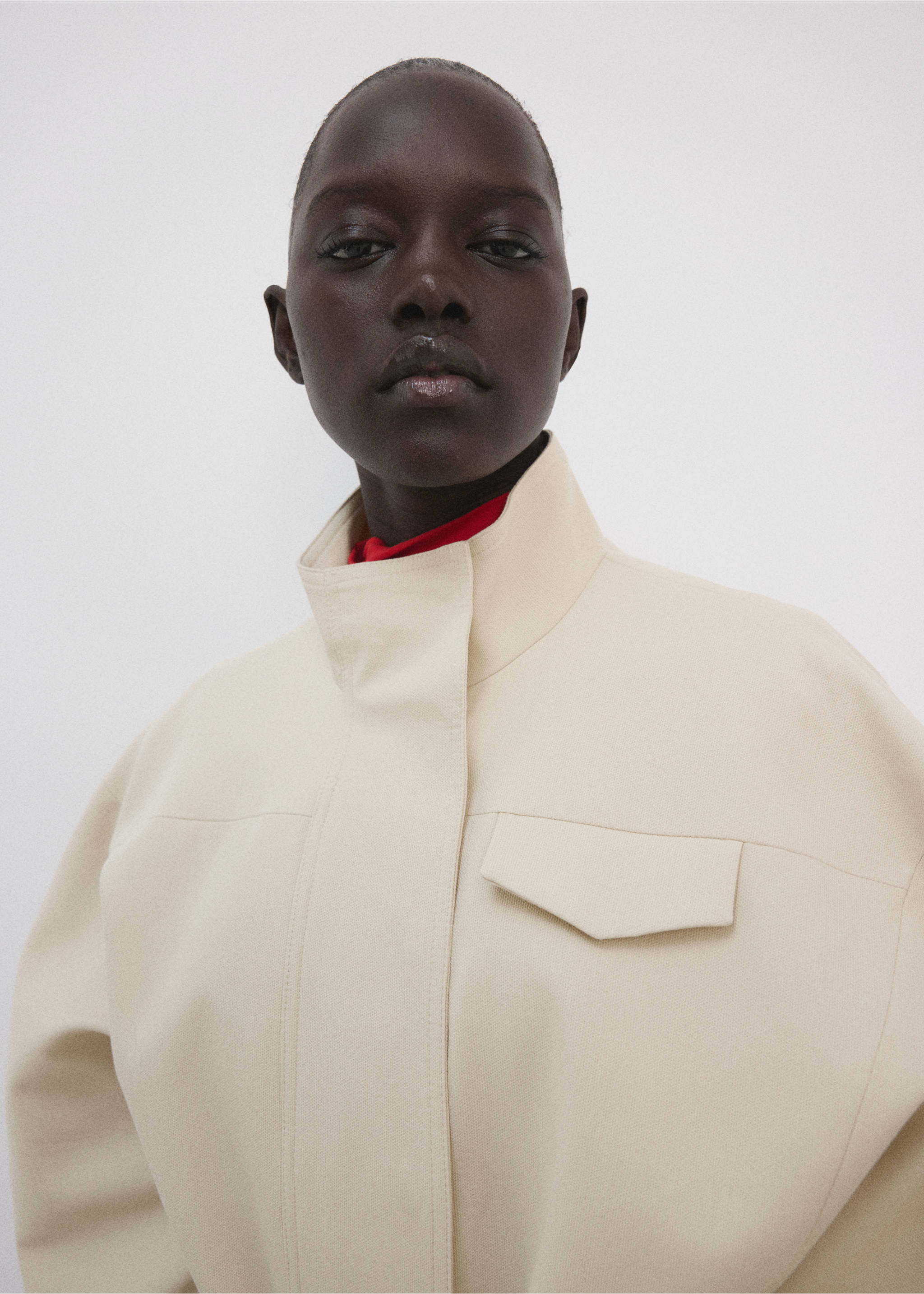 High-neck belted jacket - Details of the article 2, Beige. Ref: 27086000-00.