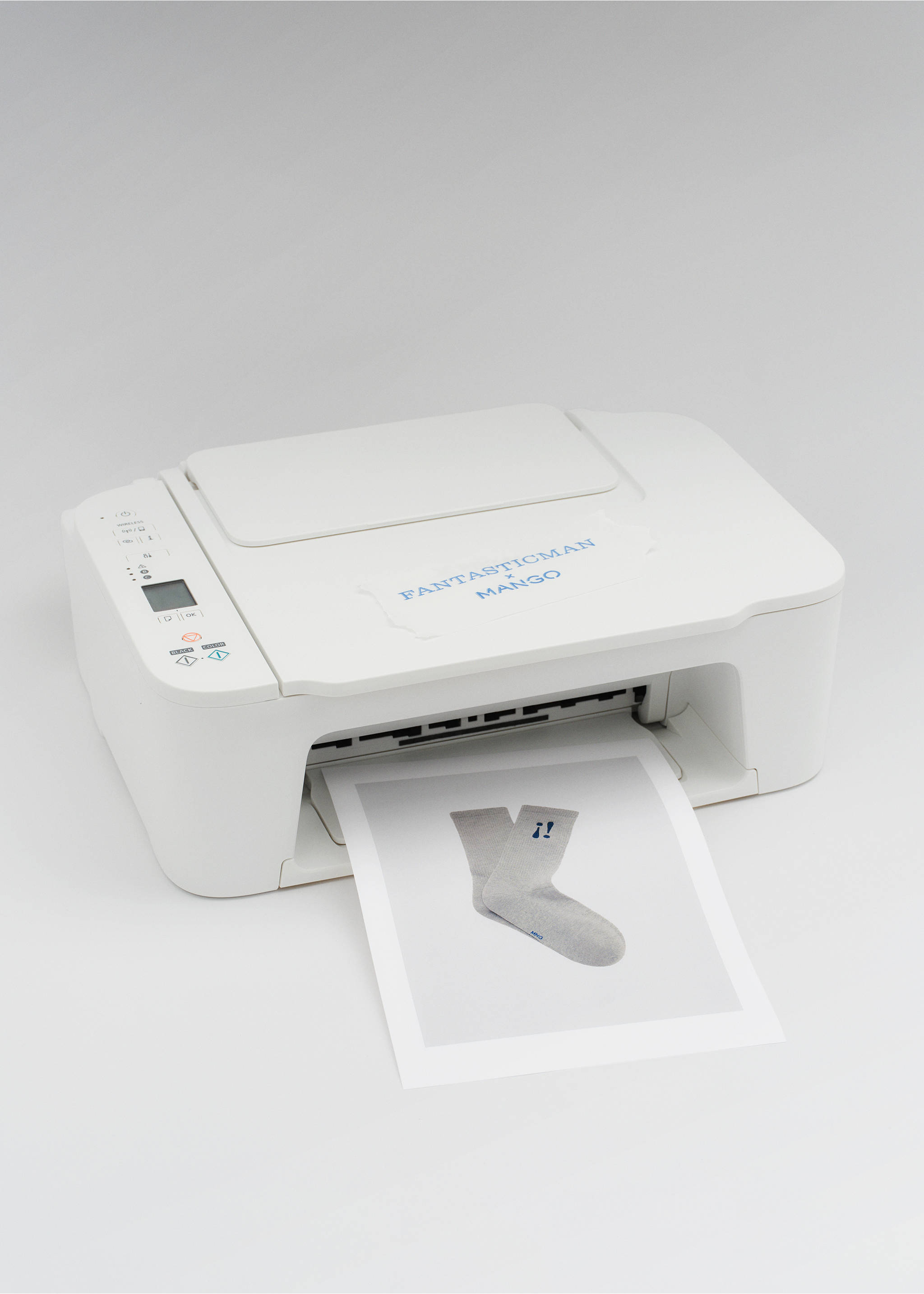 Calcetines algodón bordado - Detalle del artículo 9, Gris. Ref: 27086001-00.