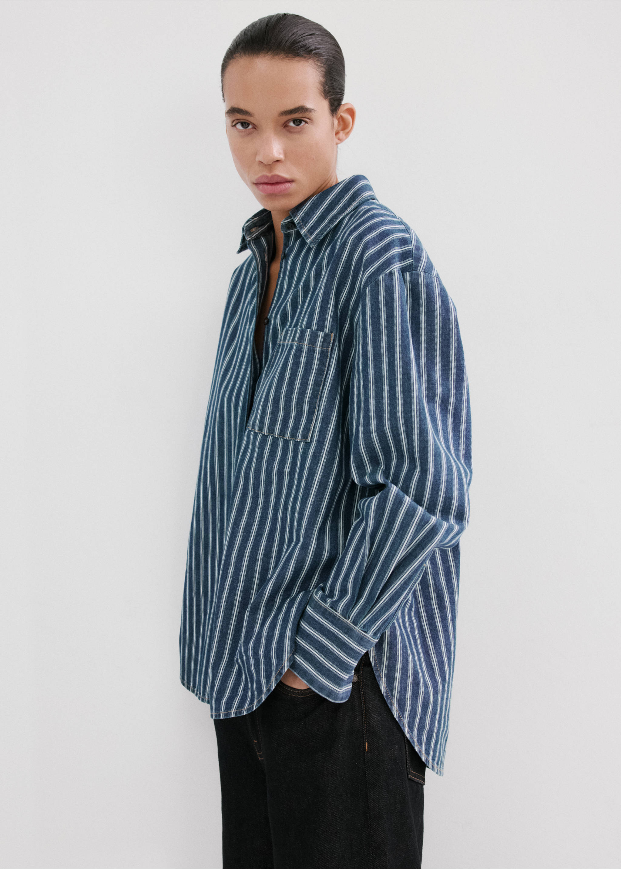 Striped denim shirt - Details of the article 2, Blue. Ref: 27086341-00.