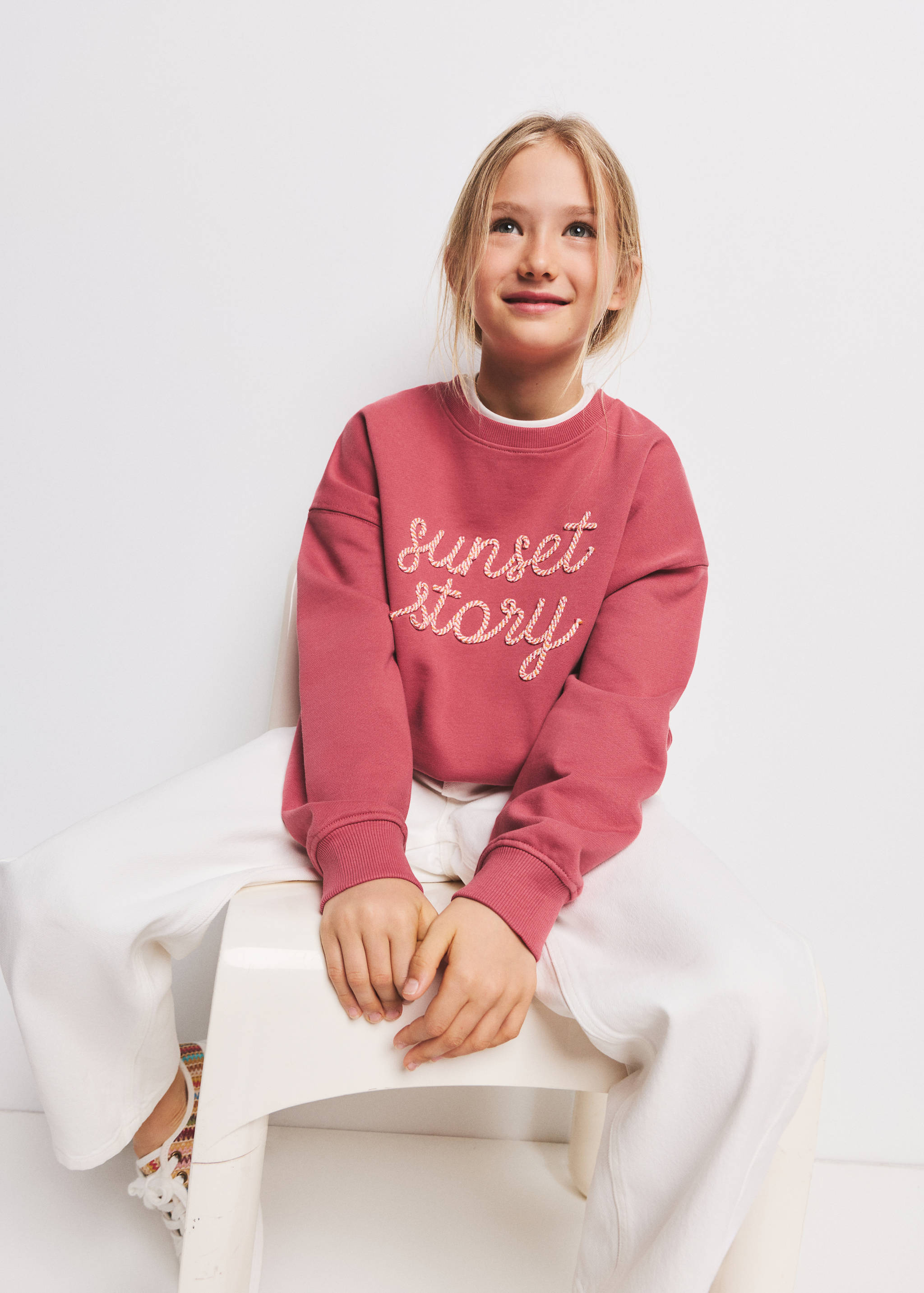 Embossed text sweatshirt - Details of the article 1