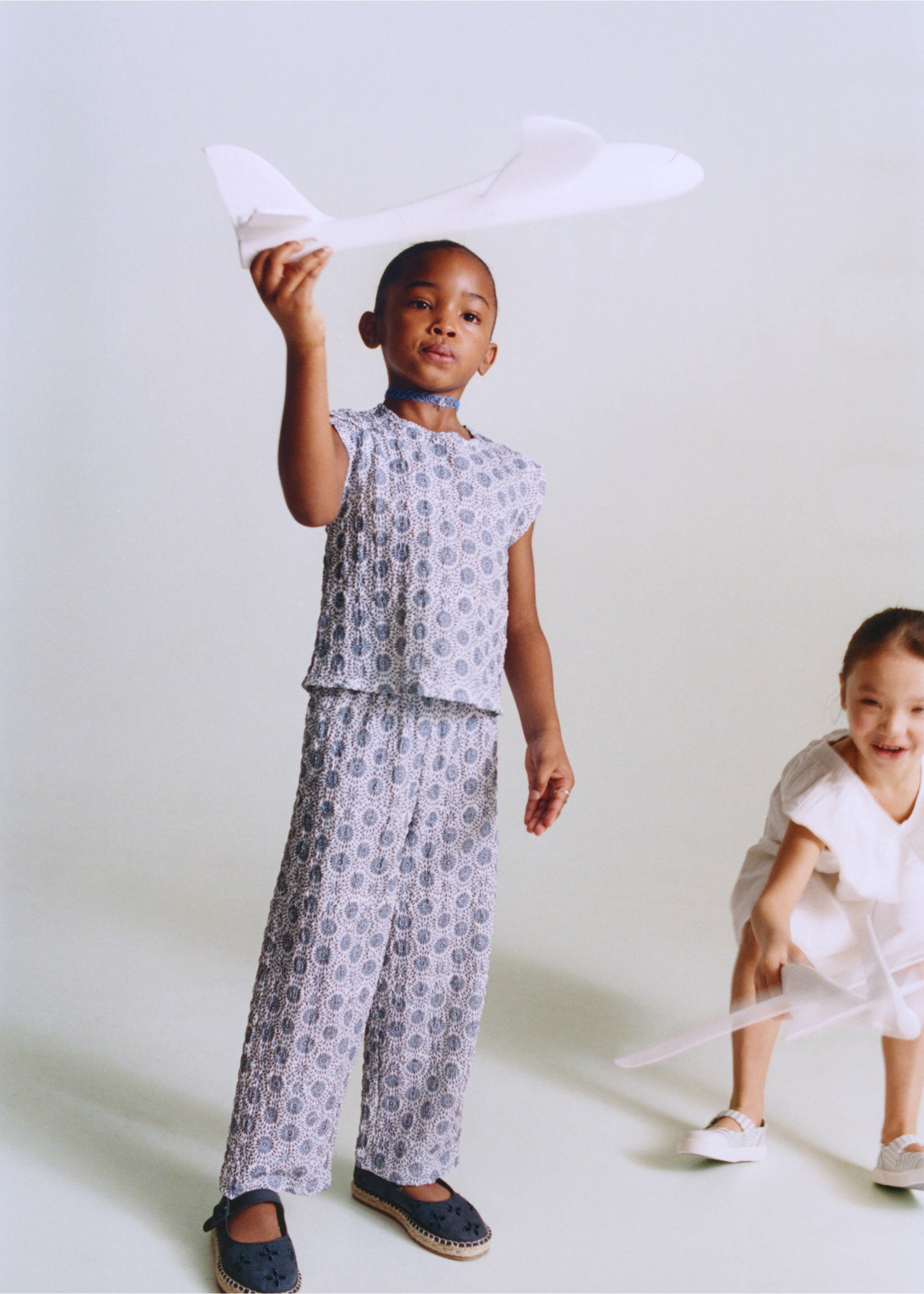 Pantalón recto estampado - Detalle del artículo 6, Azul. Ref: 27086349-00.