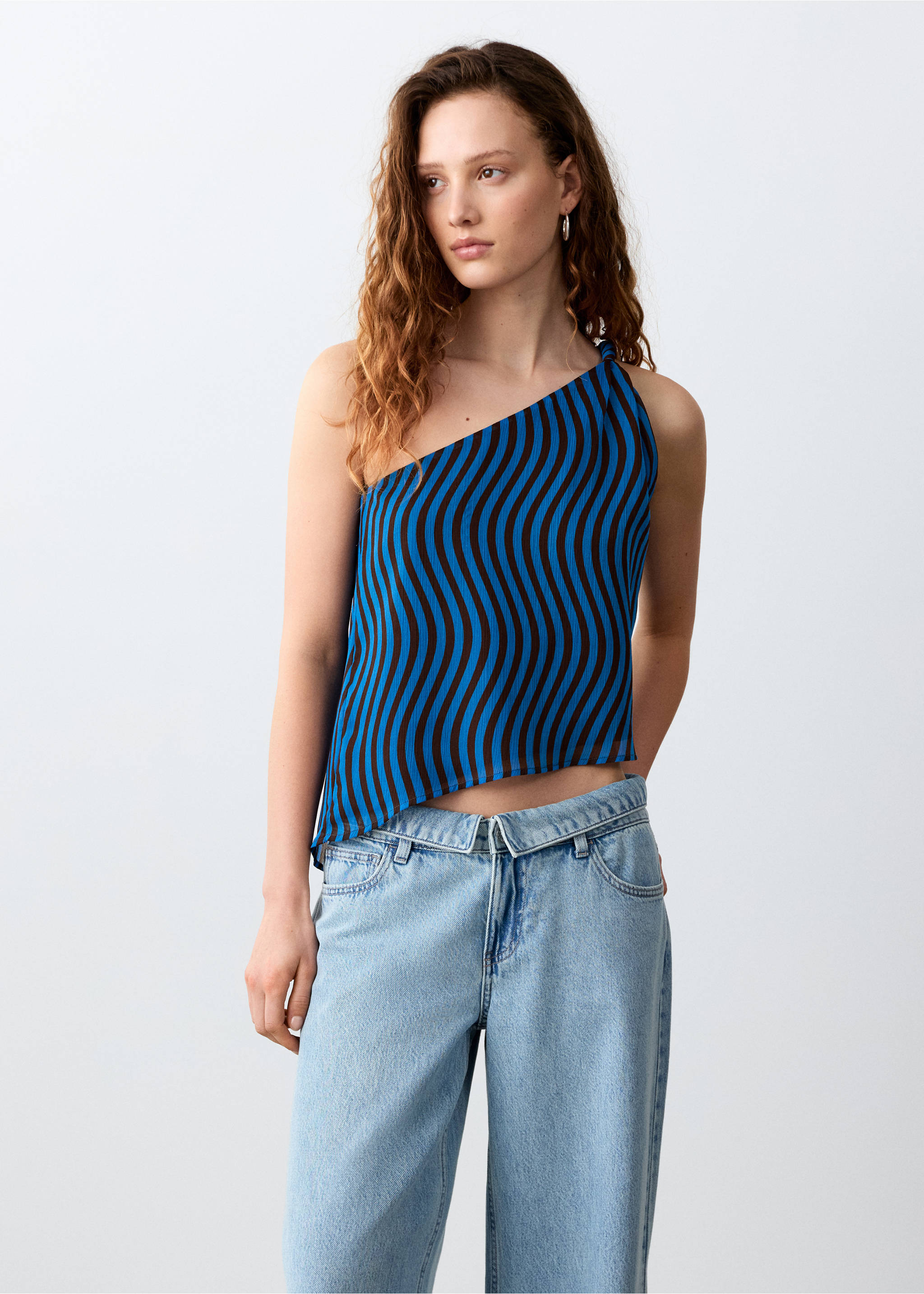 Asymmetric blouse with wave pattern - Medium plane, Vibrant blue. Ref: 27086352-00.