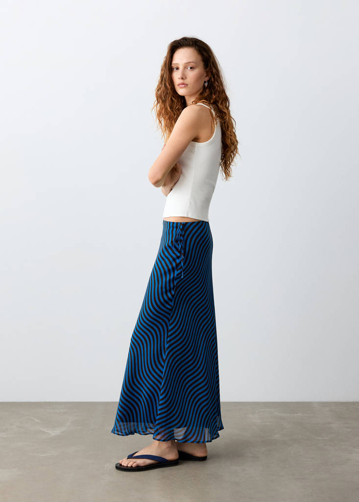 Midi skirt with wave pattern — Vibrant blue