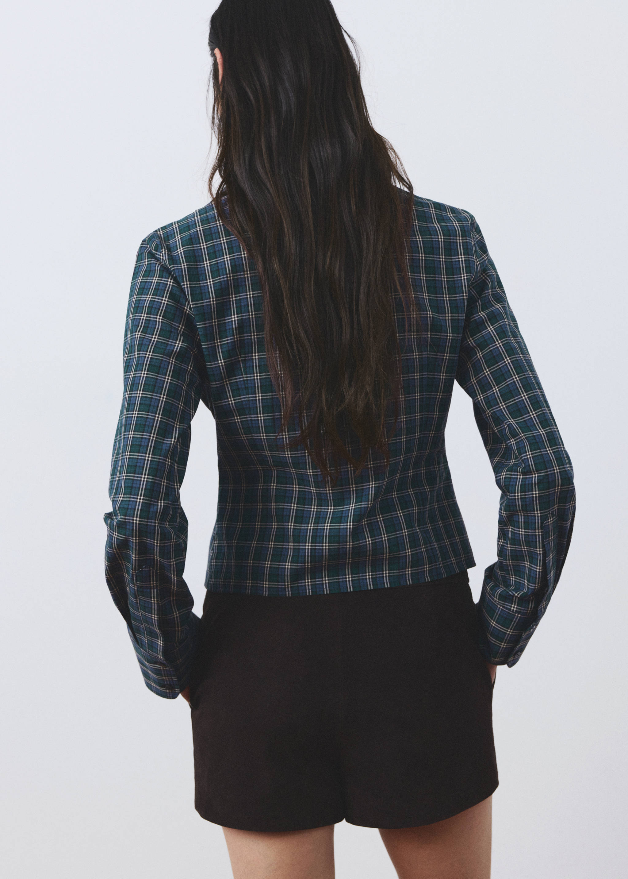 Gathered check blouse - Reverse of the article