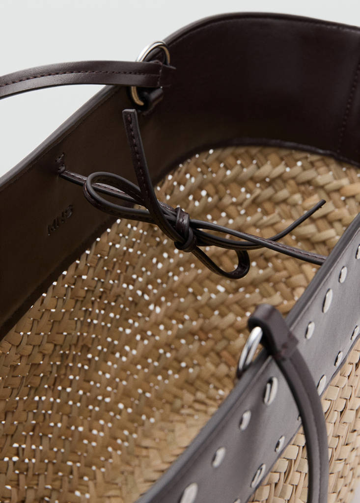 Natural fibre basket with studs — Chocolate