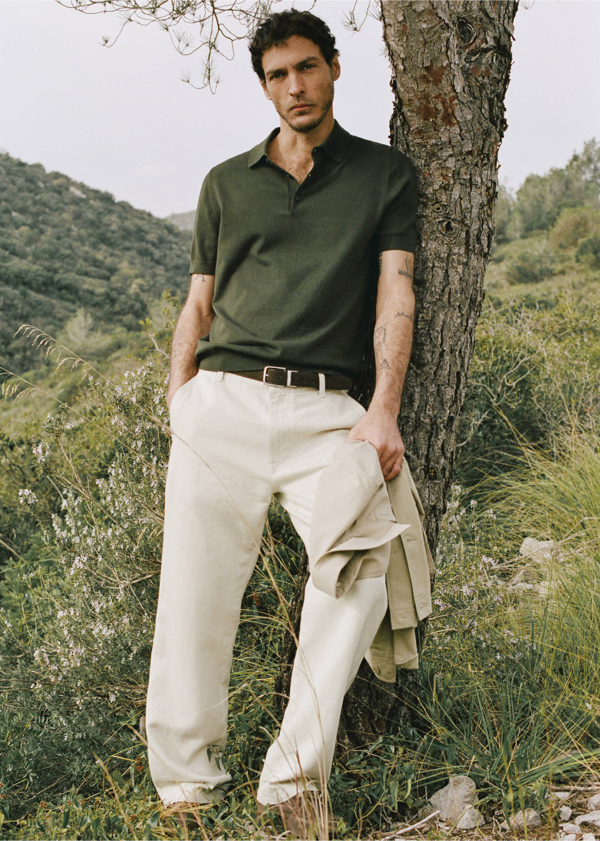 Calças regular fit de mistura de algodão e linho - Pormenor do artigo 5, Cru. Ref: 27086710-01.