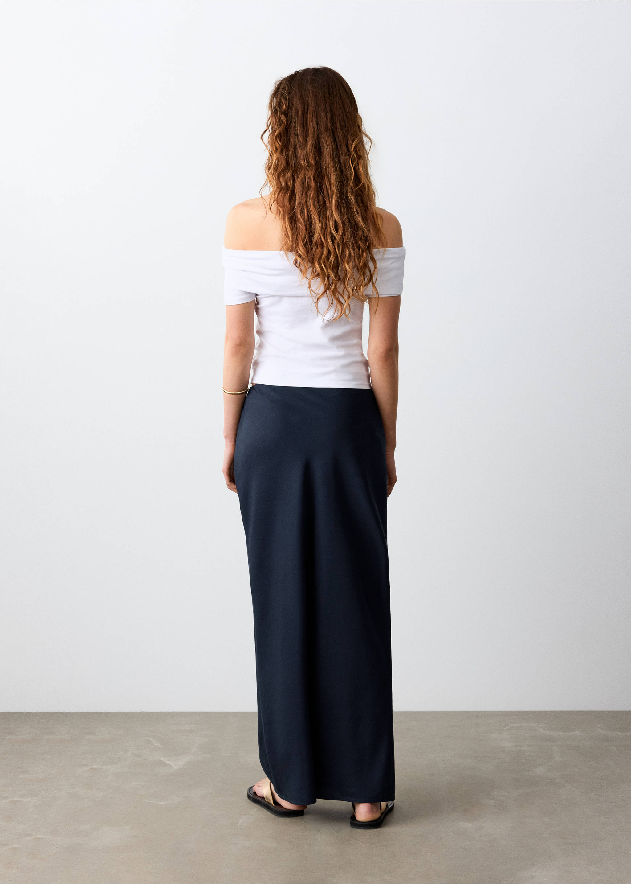 Длинная прямая юбка - Обратная сторона изделия, Темно-синий. Ref: 27086721-00.