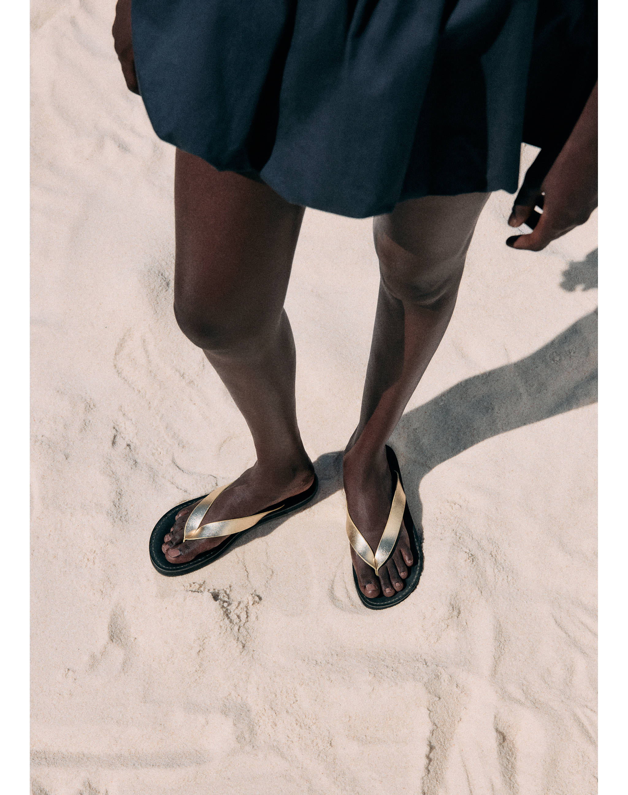 Leather straps sandals - General plane