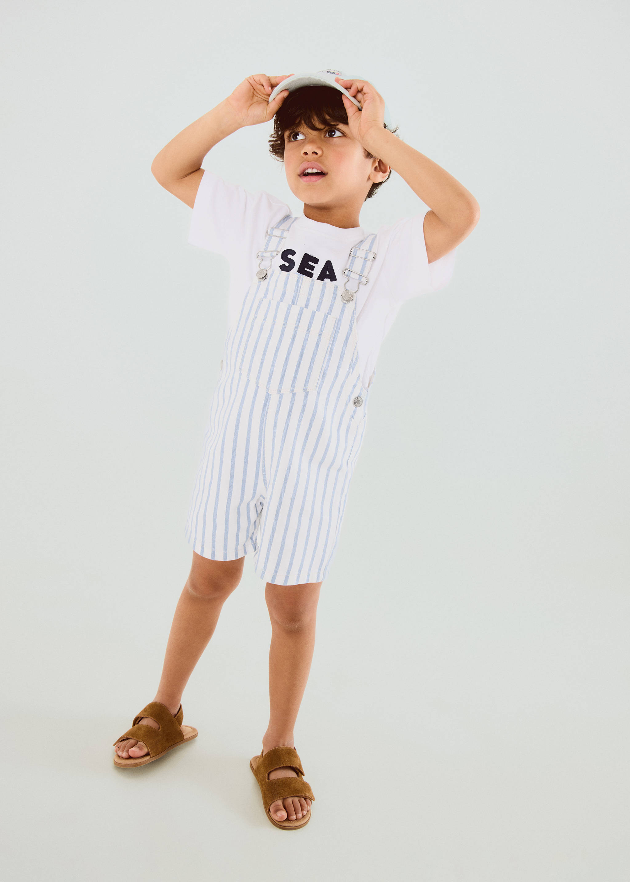 Striped short dungarees - General plane