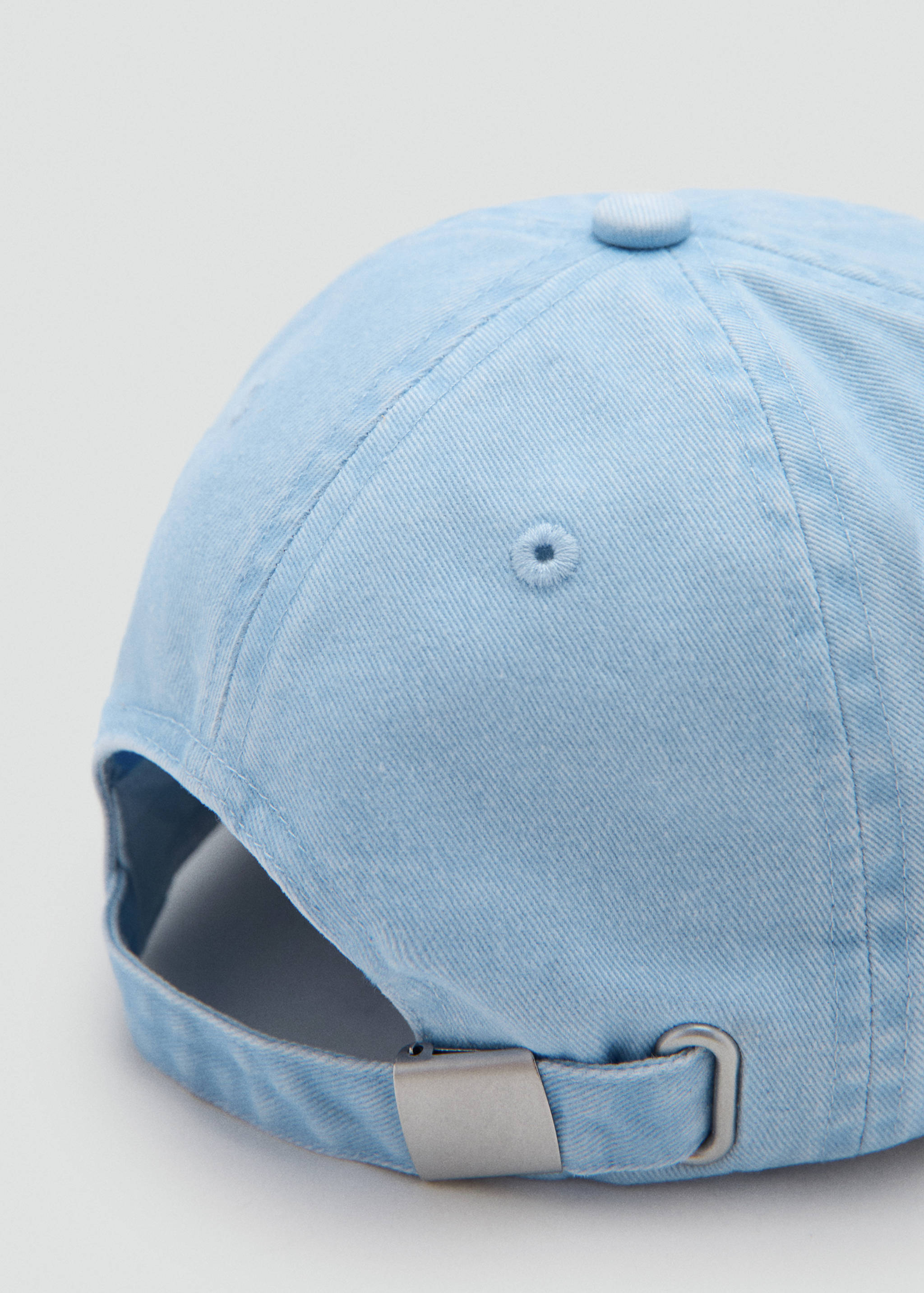 Хлопковая бейсболка с вышивкой - Деталь изделия 2