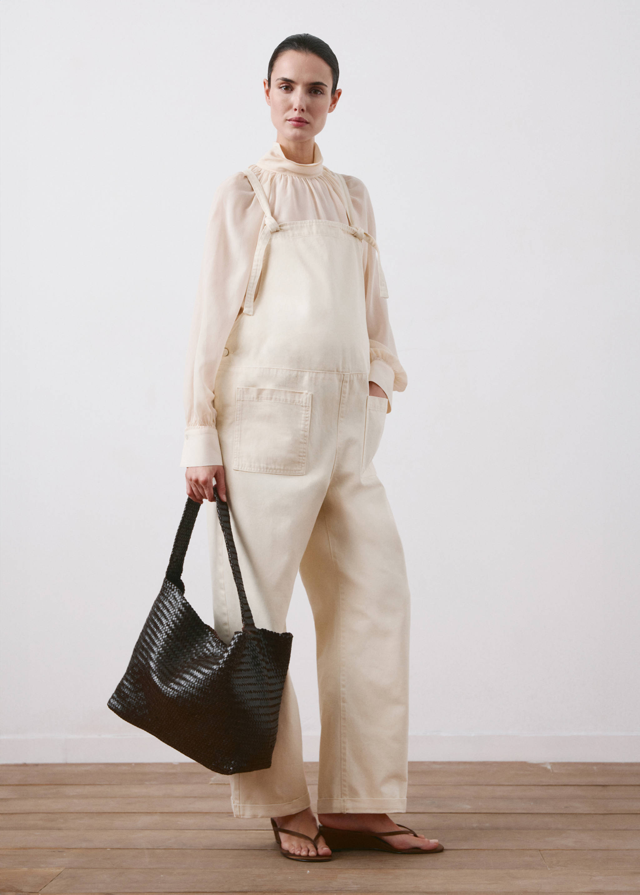 Maternity denim dungarees - General plane