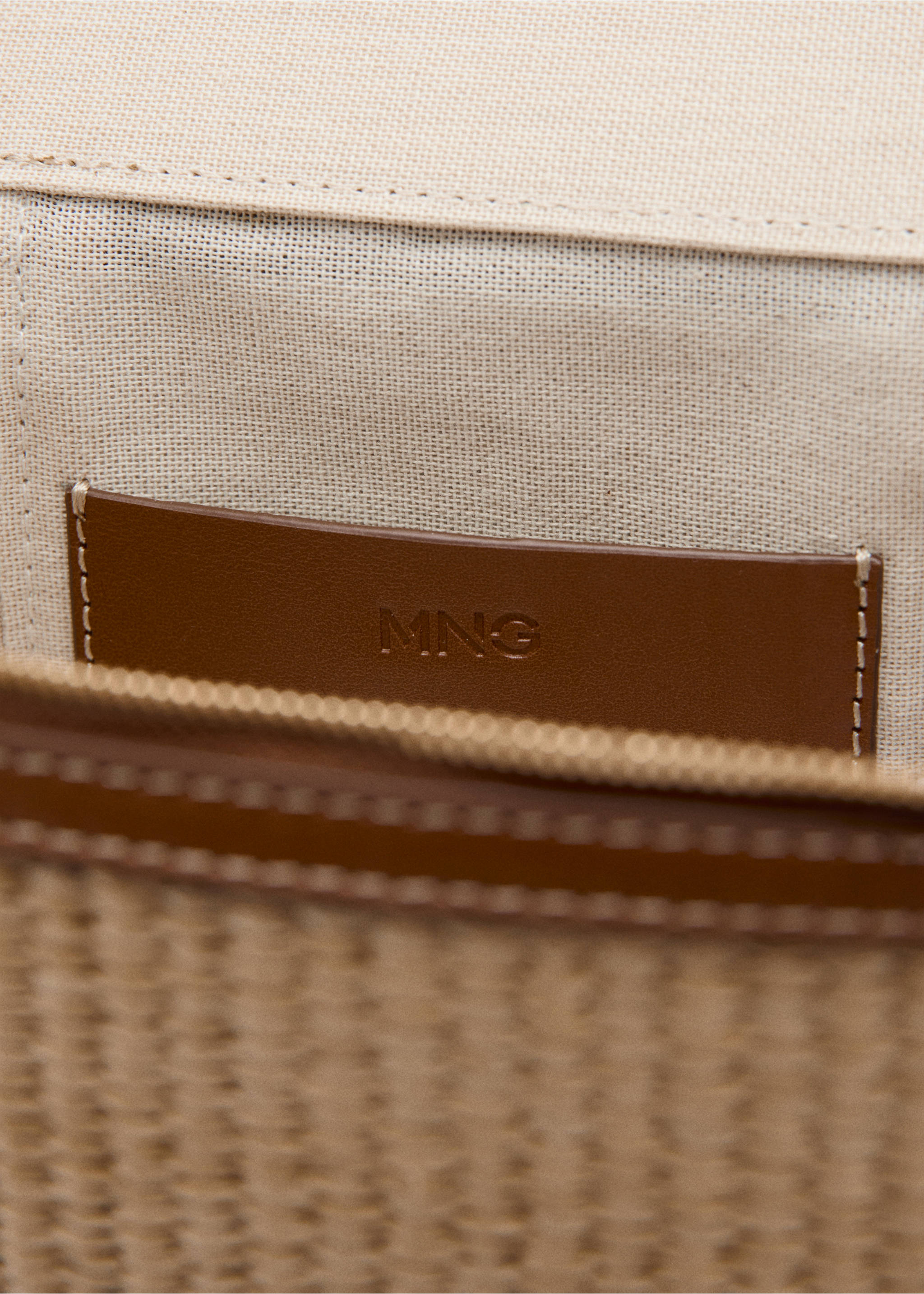 Natural fibre toiletry bag with zip - Details of the article 2, Beige. Ref: 27086747-00.