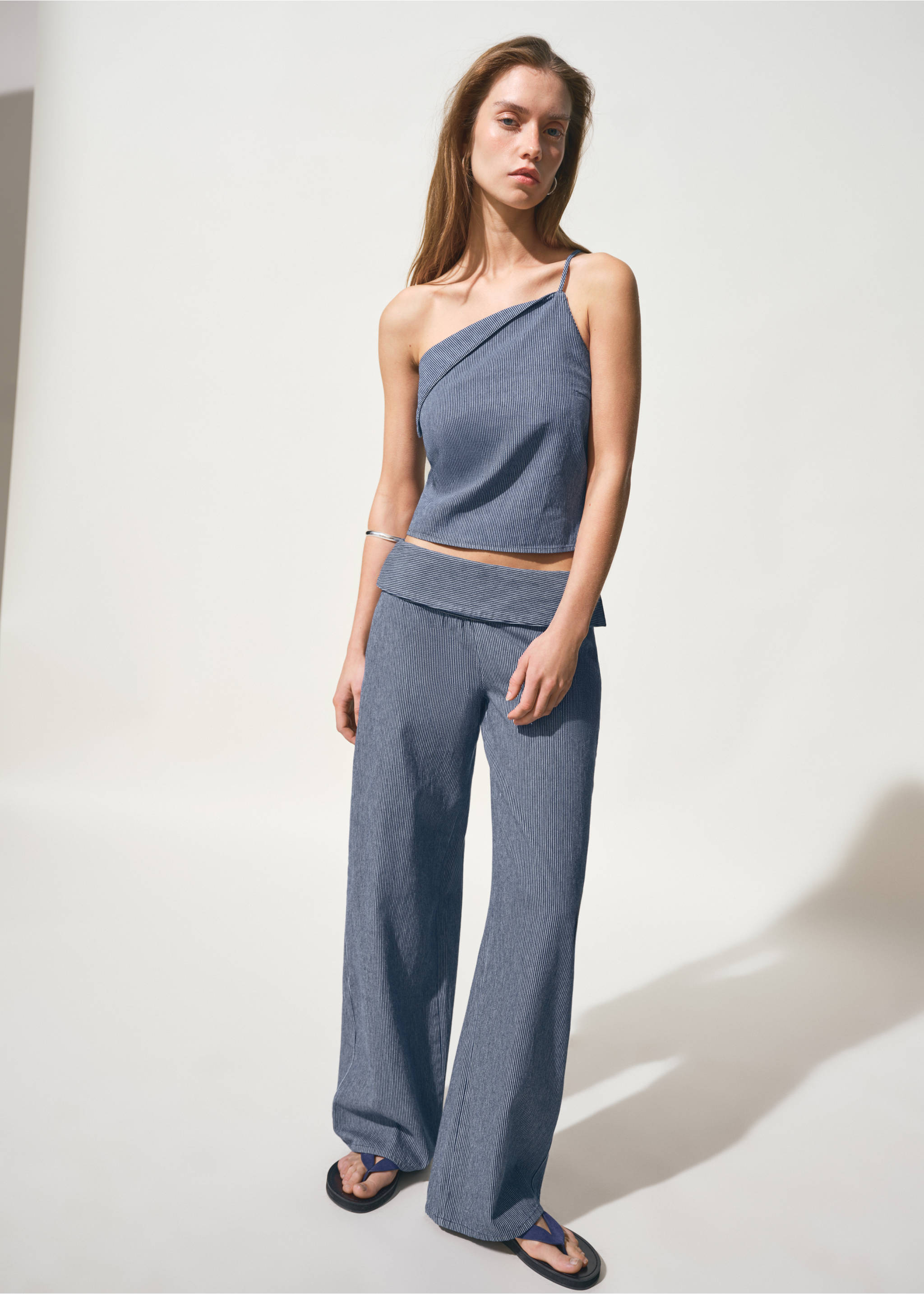 Striped asymmetrical top - General plane, Dark Blue. Ref: 27087138-00.