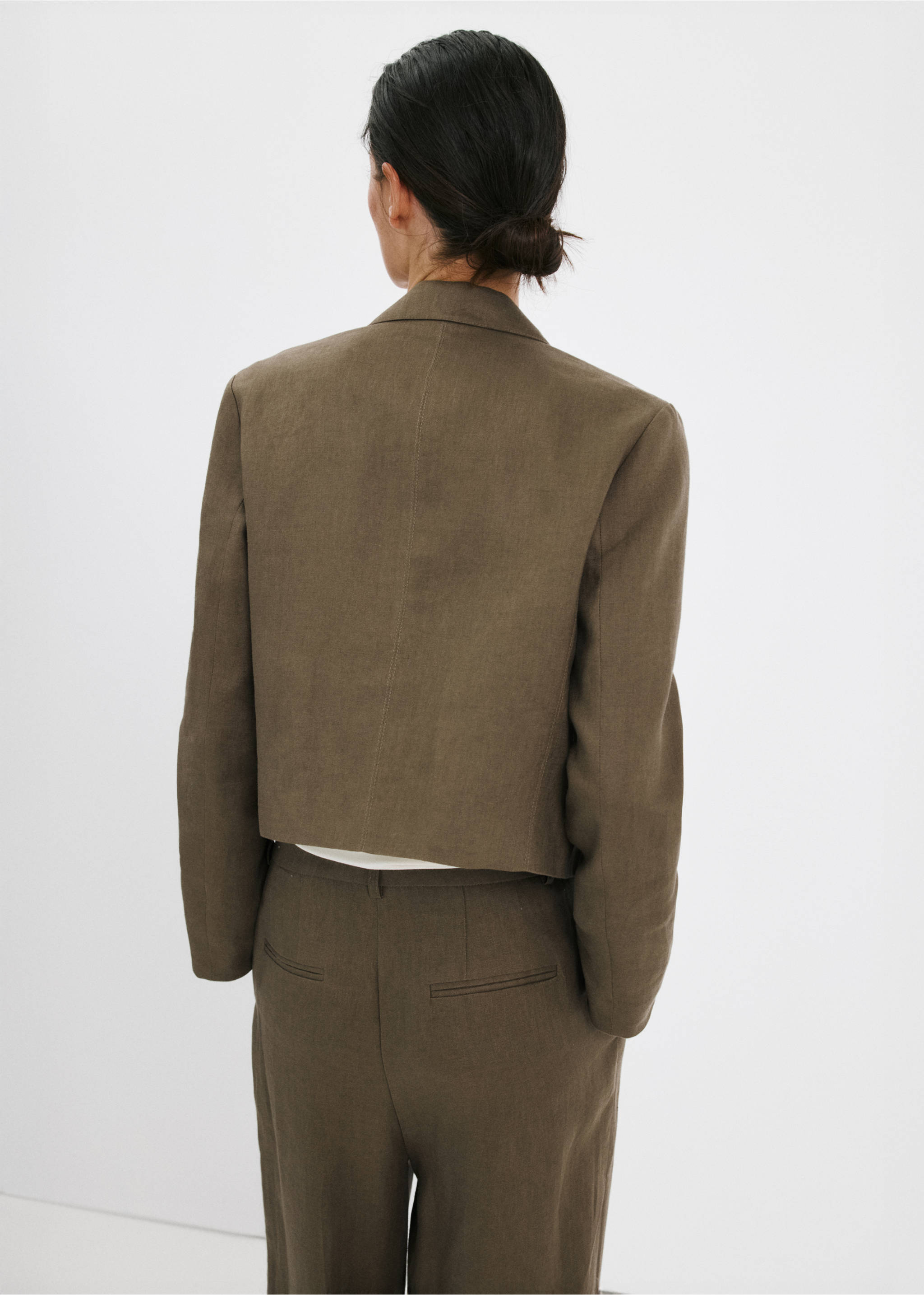 Double-breasted linen jacket - Reverse of the article, Khaki. Ref: 27087141-00.