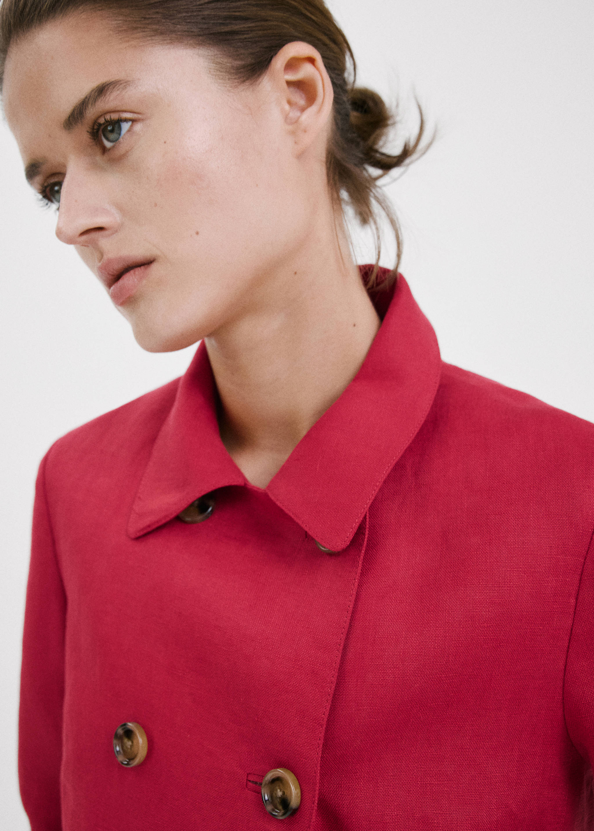 Double-breasted linen jacket - Details of the article 1