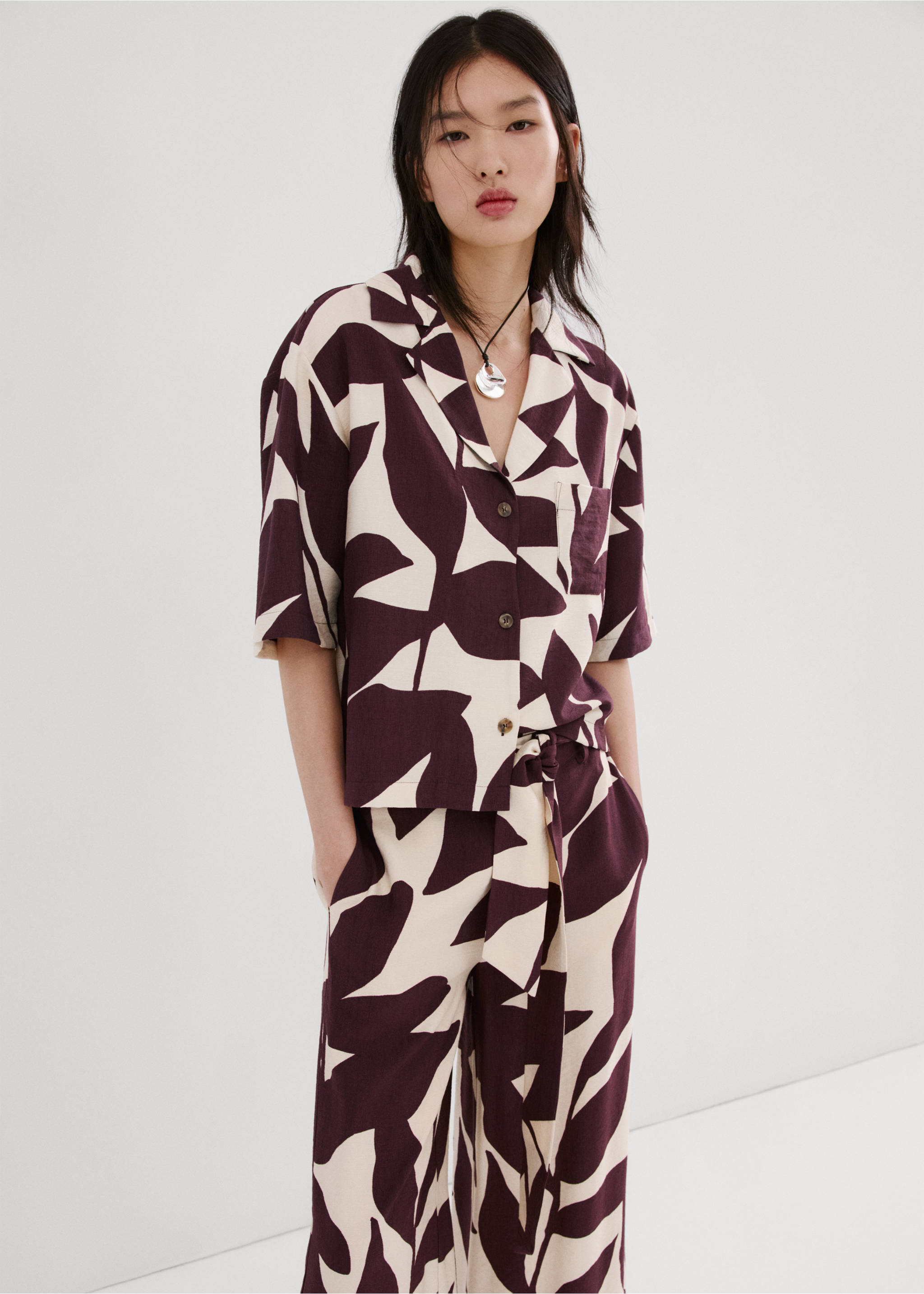 Camisa de manga curta estampada - Plano médio, Cru. Ref: 27087144-00.