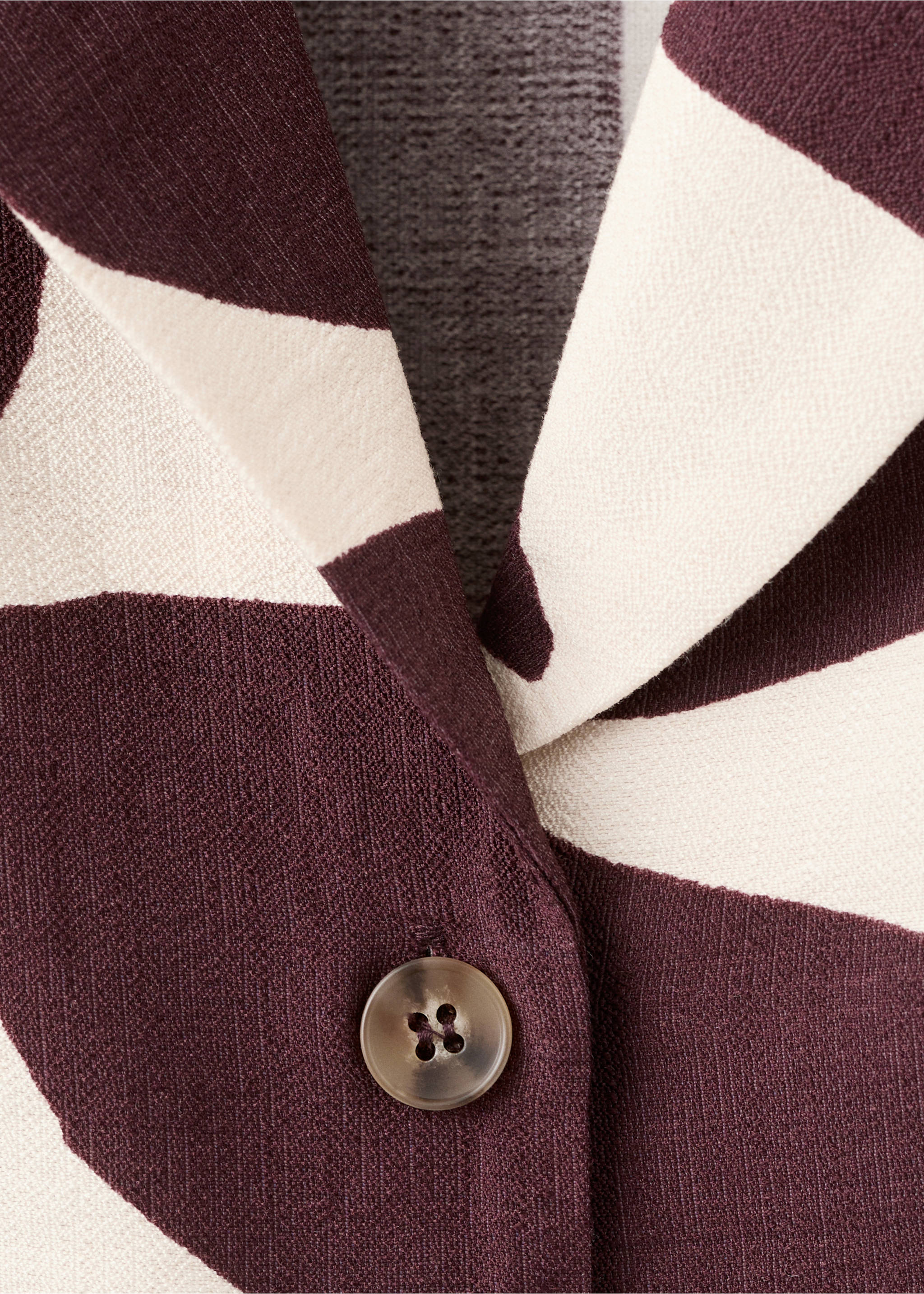 Camisa de manga curta estampada - Pormenor do artigo 0, Cru. Ref: 27087144-00.