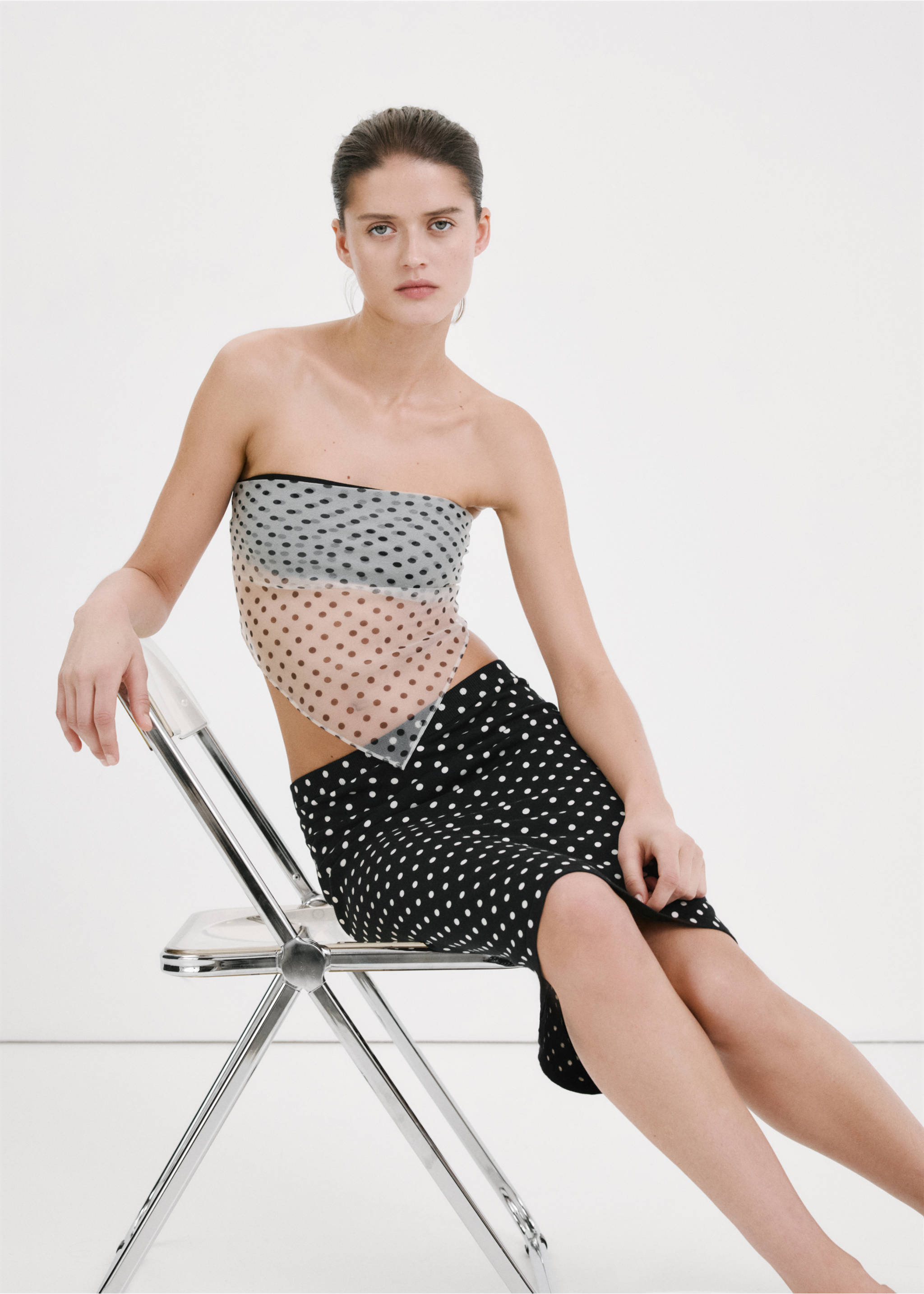 Polka dots midi skirt - Details of the article 2, Black. Ref: 27087145-00.