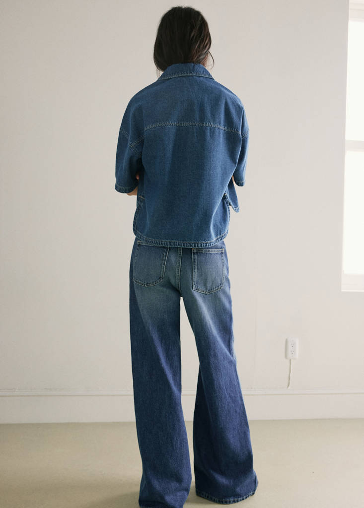 Wide leg mid-rise jeans — Medium Blue