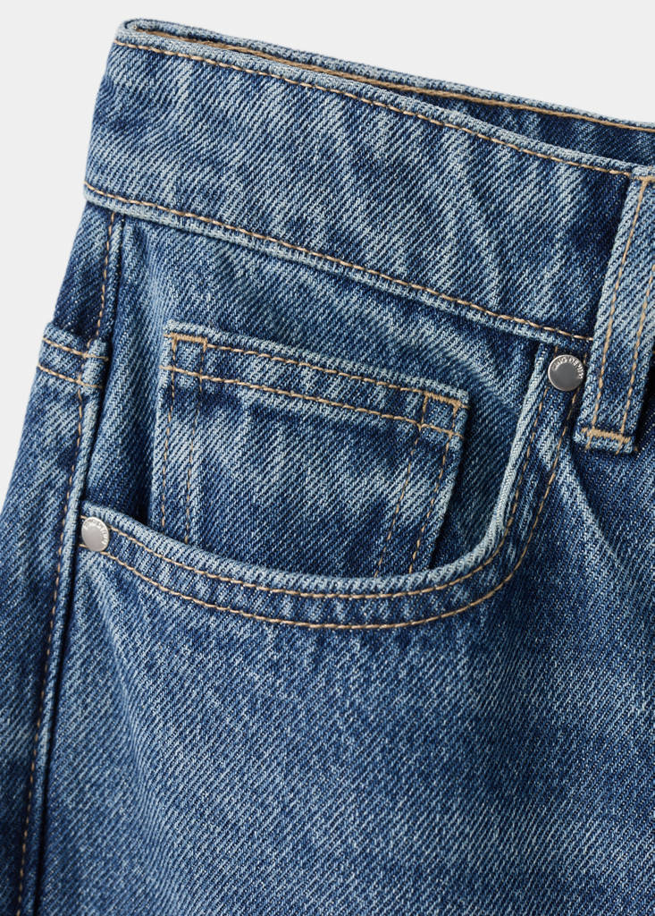 Wide leg mid-rise jeans — Medium Blue