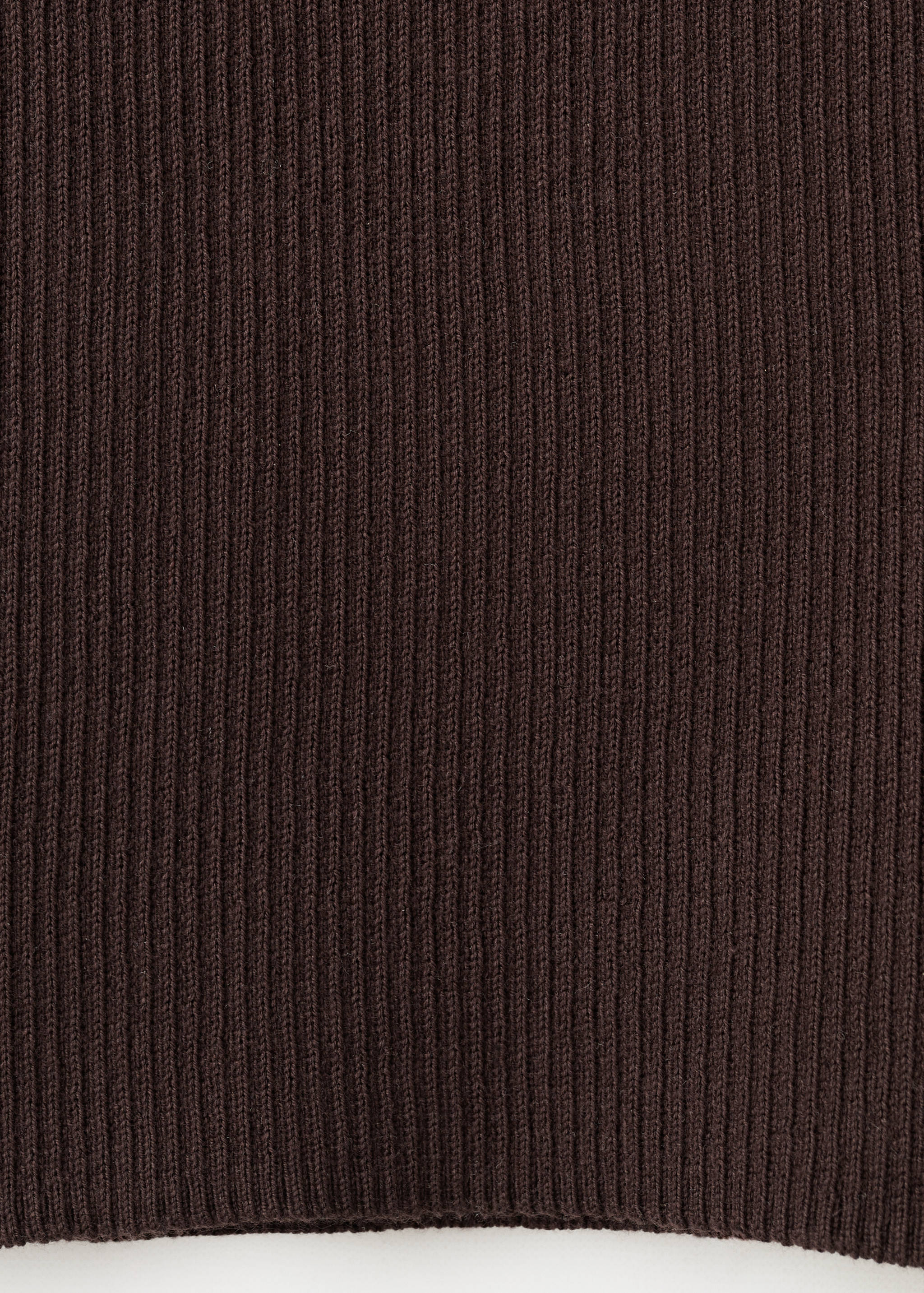 Fitted fine-knit top - Details of the article 0