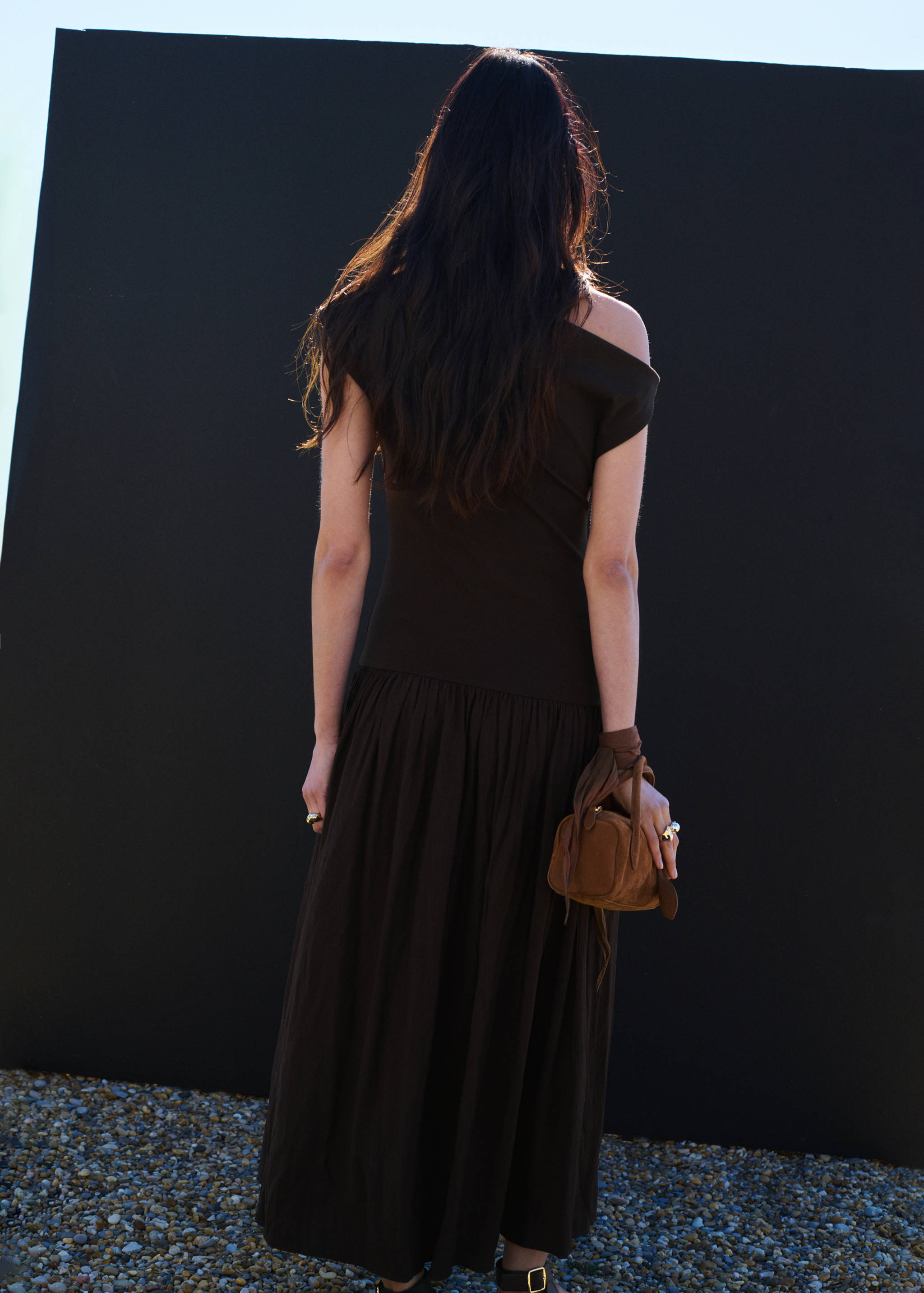 Asymmetrical flared dress - Reverse of the article