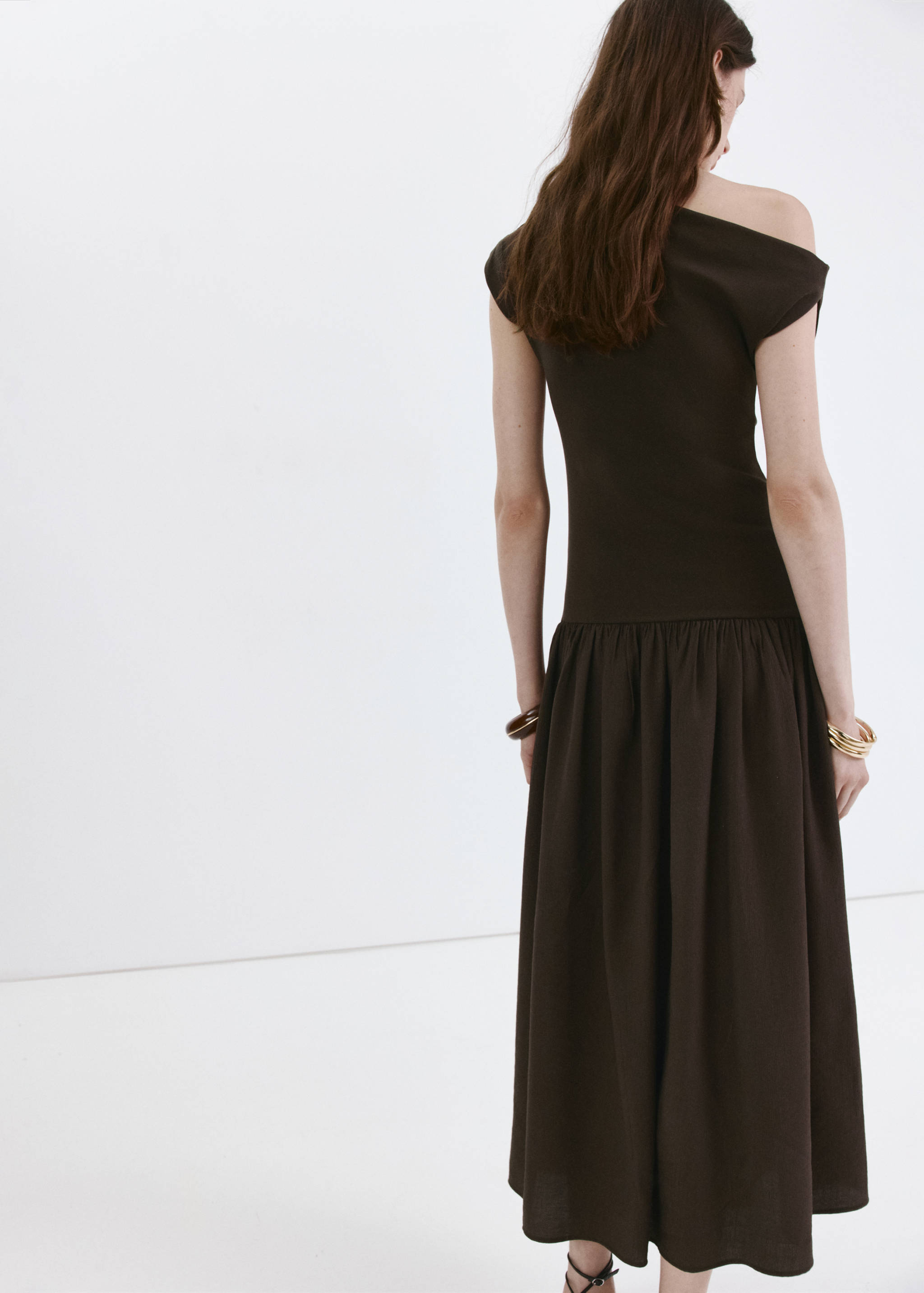 Vestido combinado asimétrico - Reverso del artículo