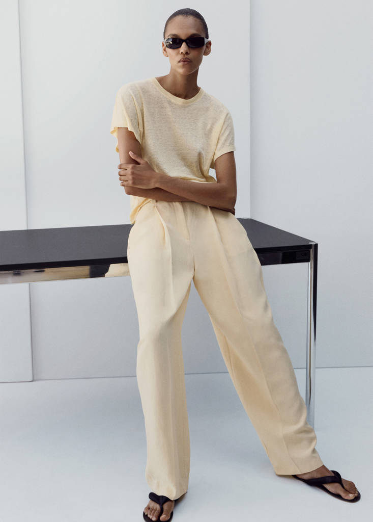 Short-sleeved linen t-shirt — Vanilla