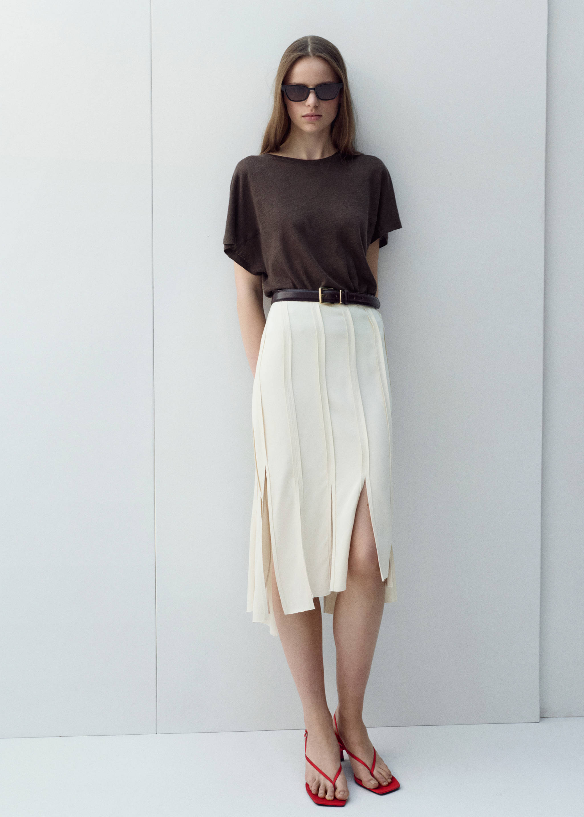 Short-sleeved linen t-shirt - General plane