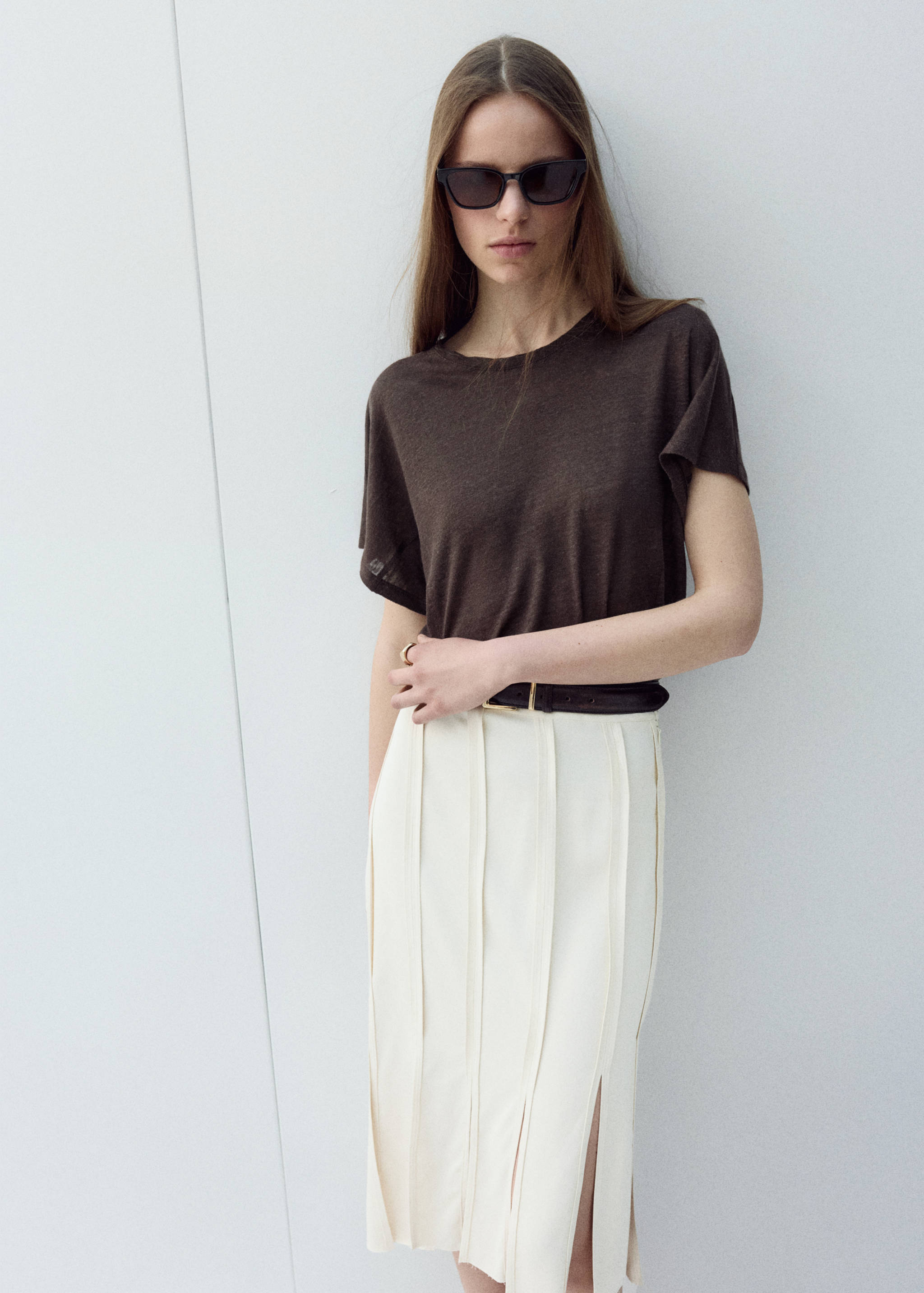 Short-sleeved linen t-shirt - Medium plane