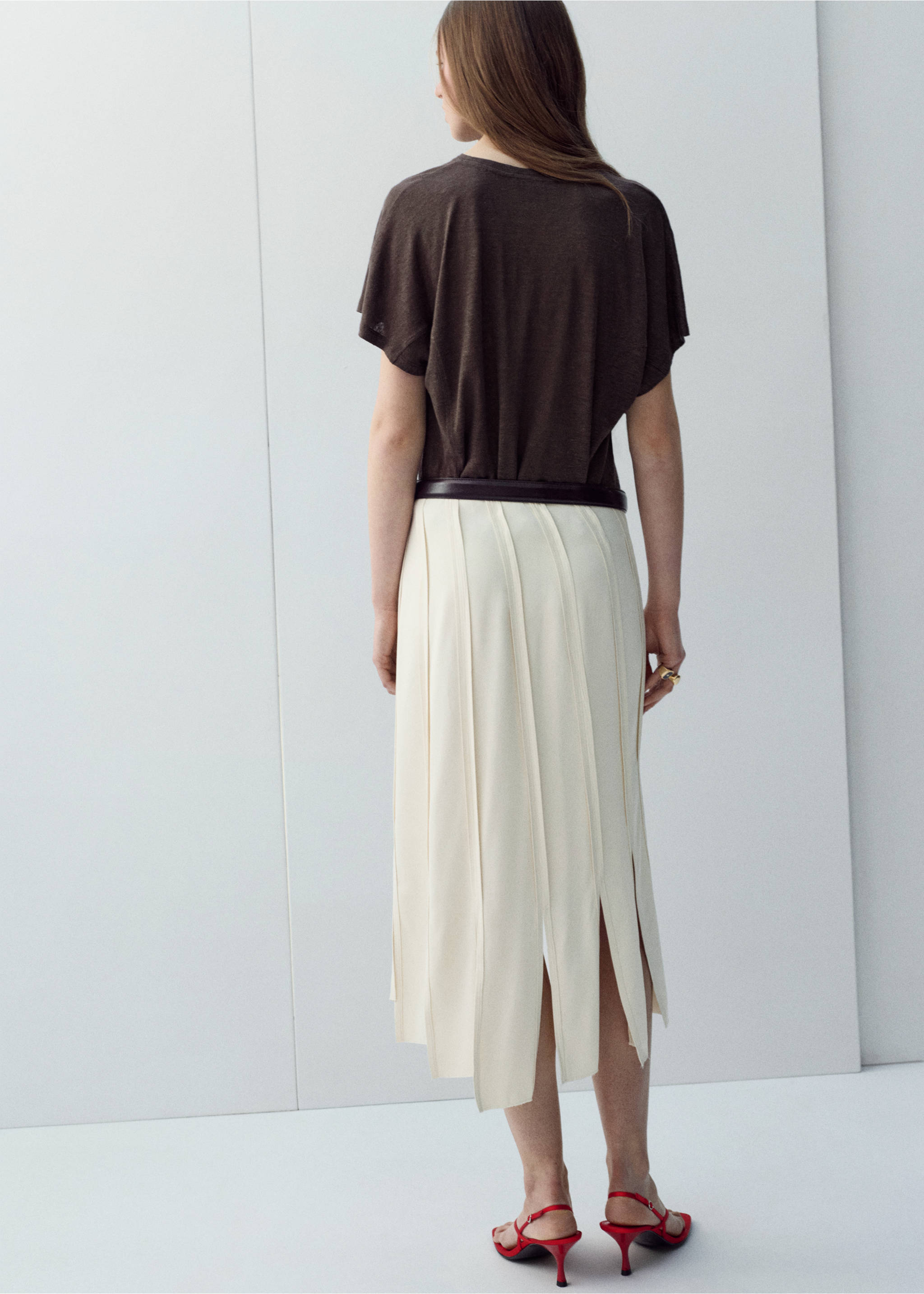 Short-sleeved linen t-shirt - Reverse of the article, Brown. Ref: 27087155-00.