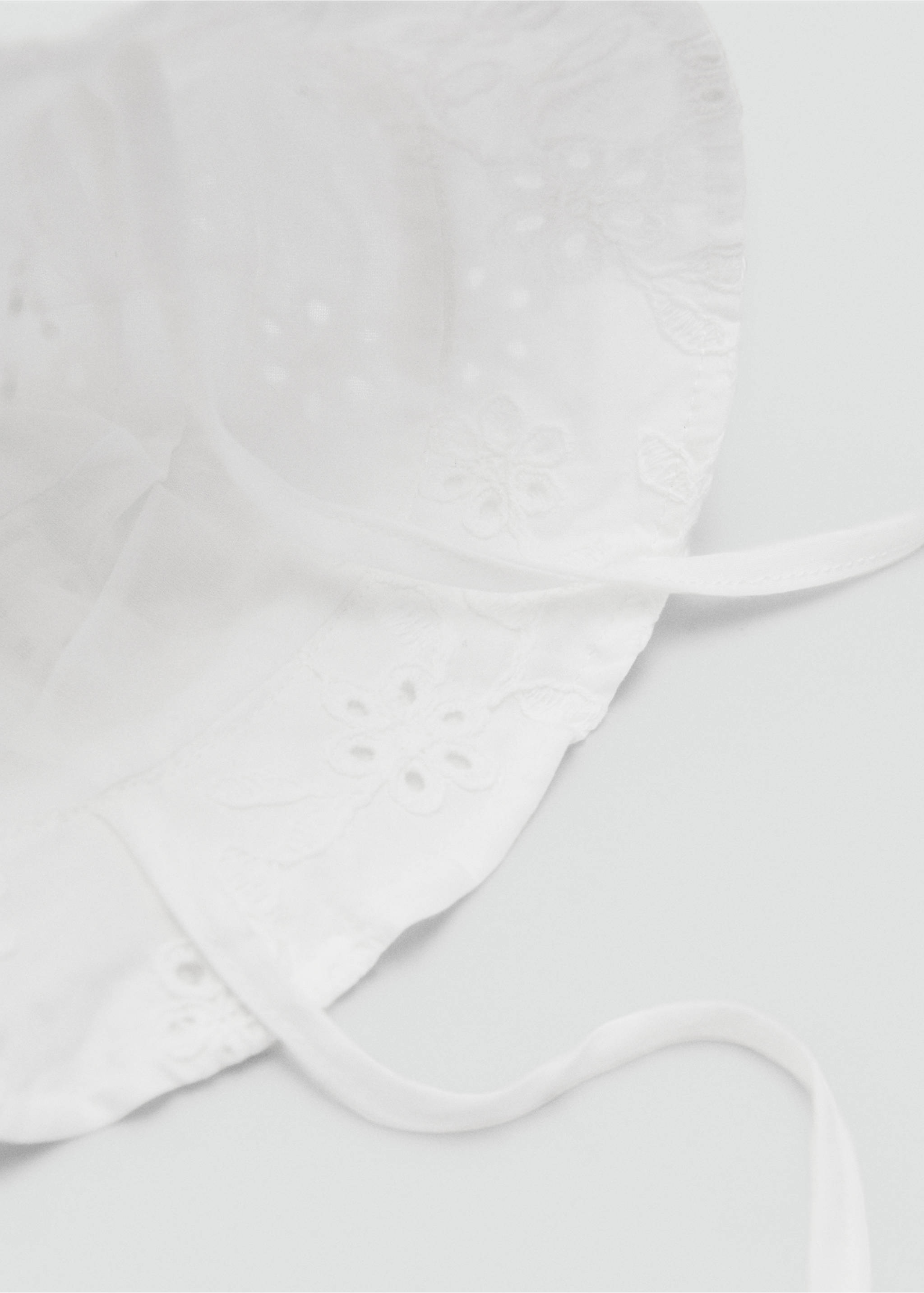 Gorra brodat floral - Detall de l'article 8, Blanc. Ref: 27087161-00.