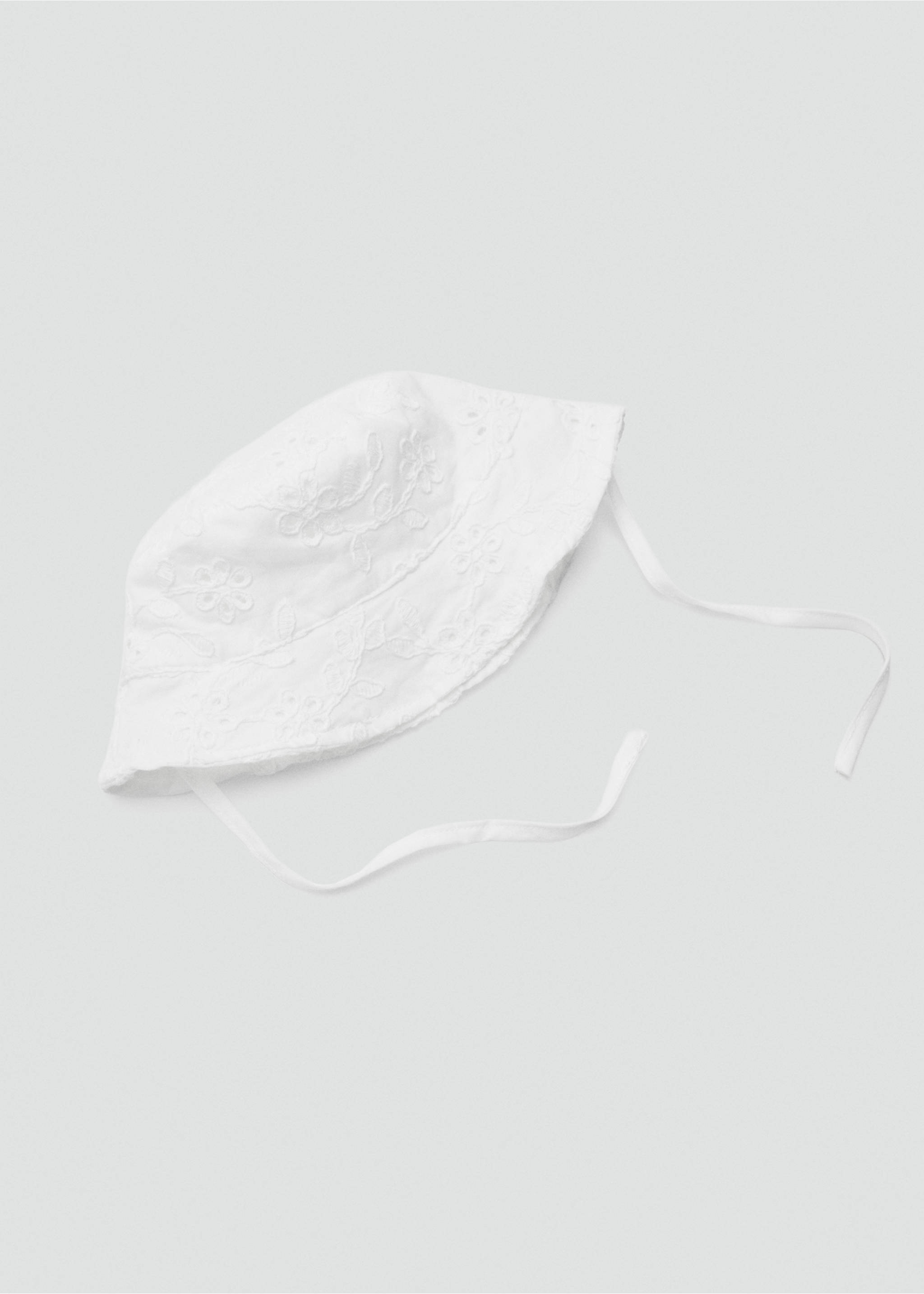 Gorra brodat floral - Detall de l'article 0, Blanc. Ref: 27087161-00.