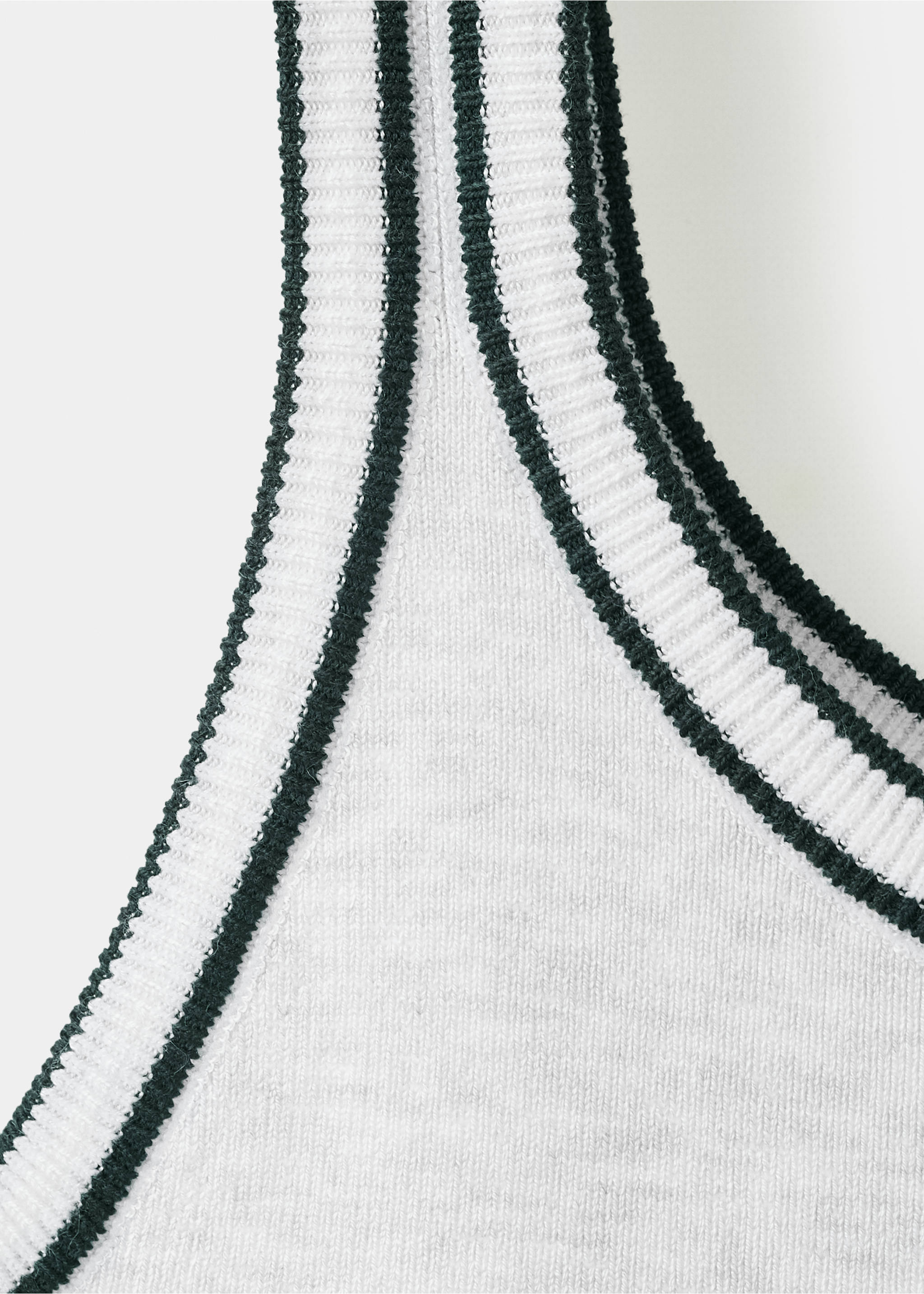 Top with embroidered message and contrasting trim - Details of the article 8, Medium Heather Grey. Ref: 27087162-00.