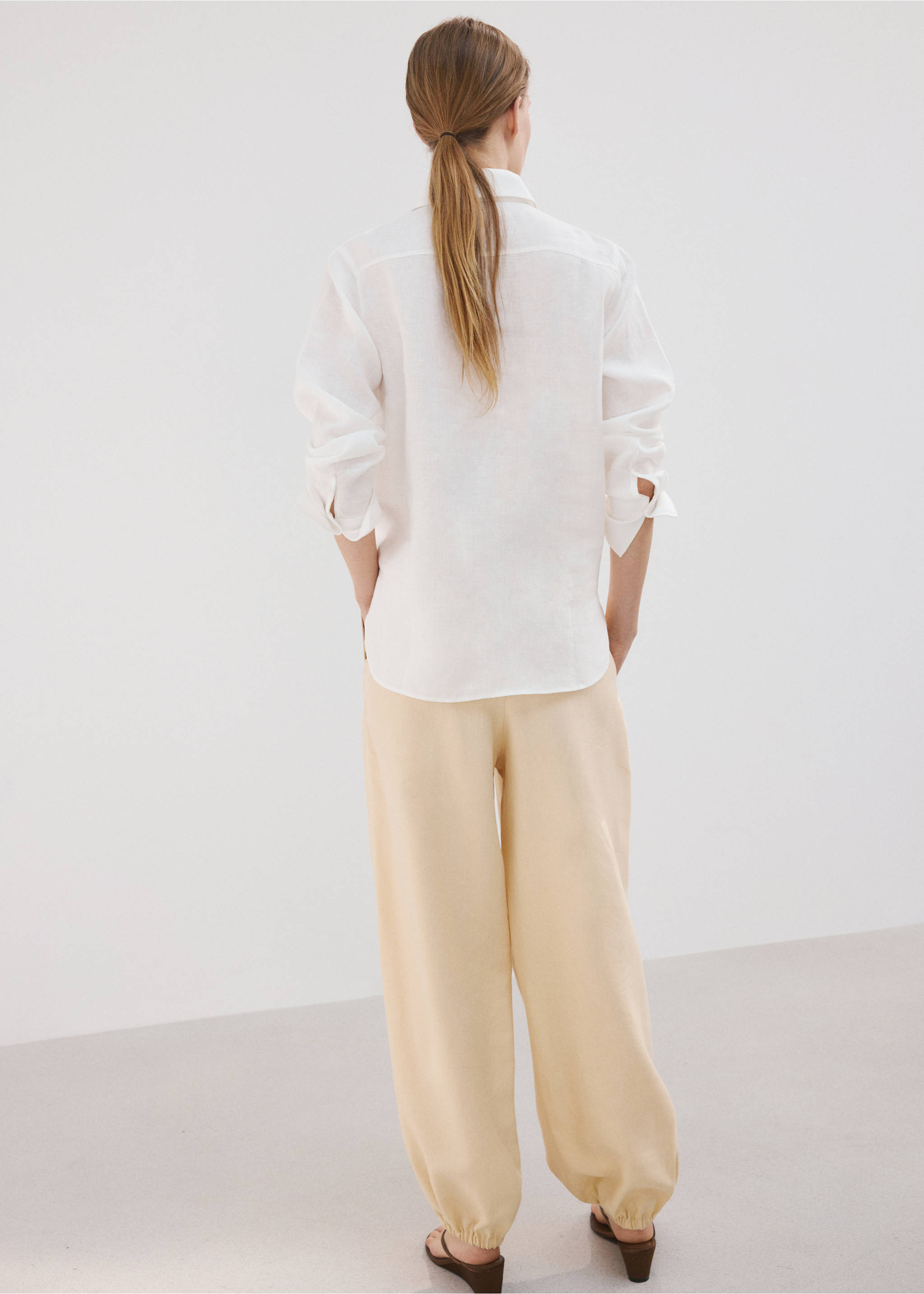 Camisa recta lino - Reverso del artículo, Blanco. Ref: 27087781-00.