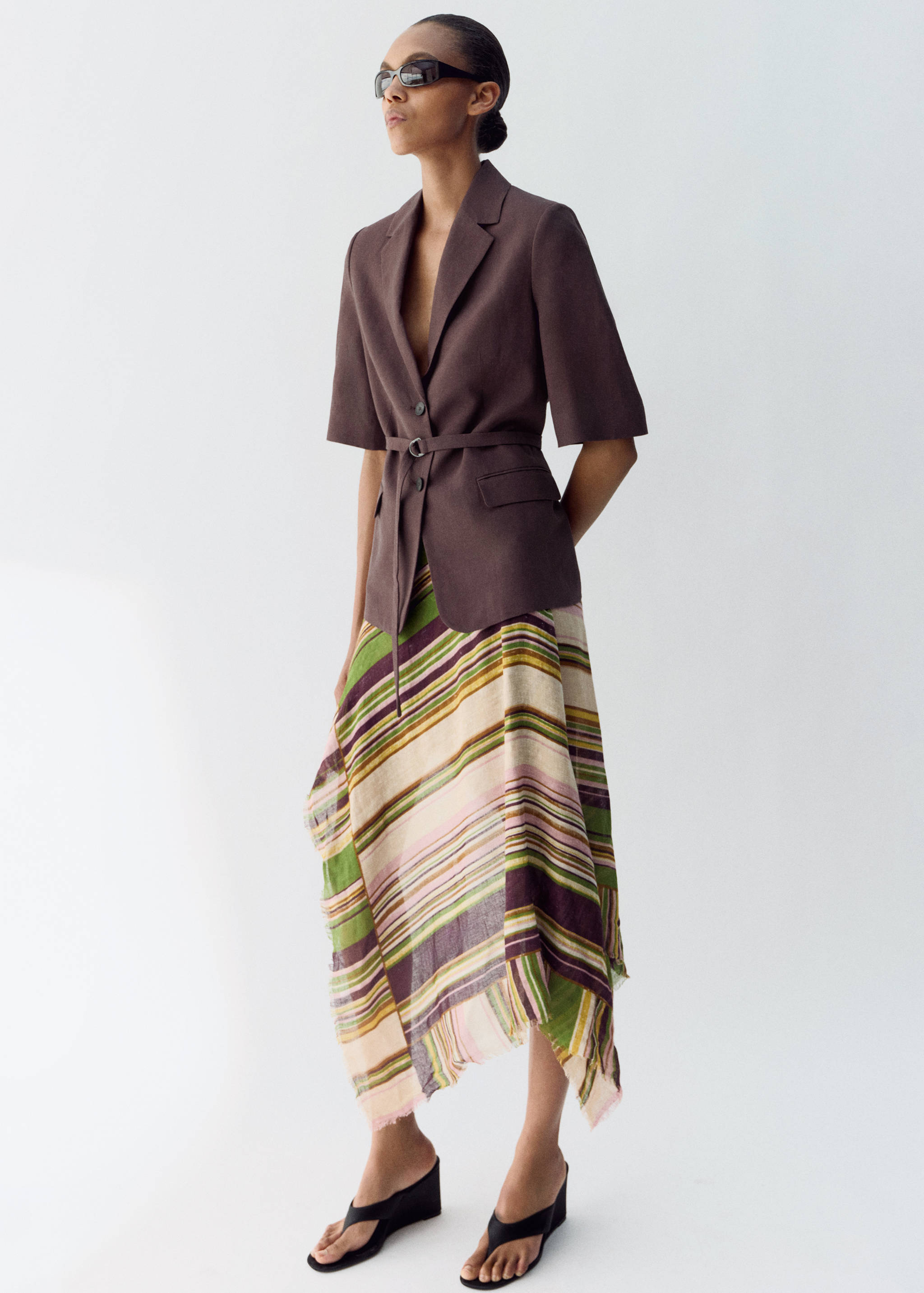 Linen suit blazer with belt - General plane