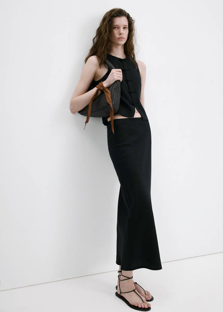 Linen-blend straight skirt — Black