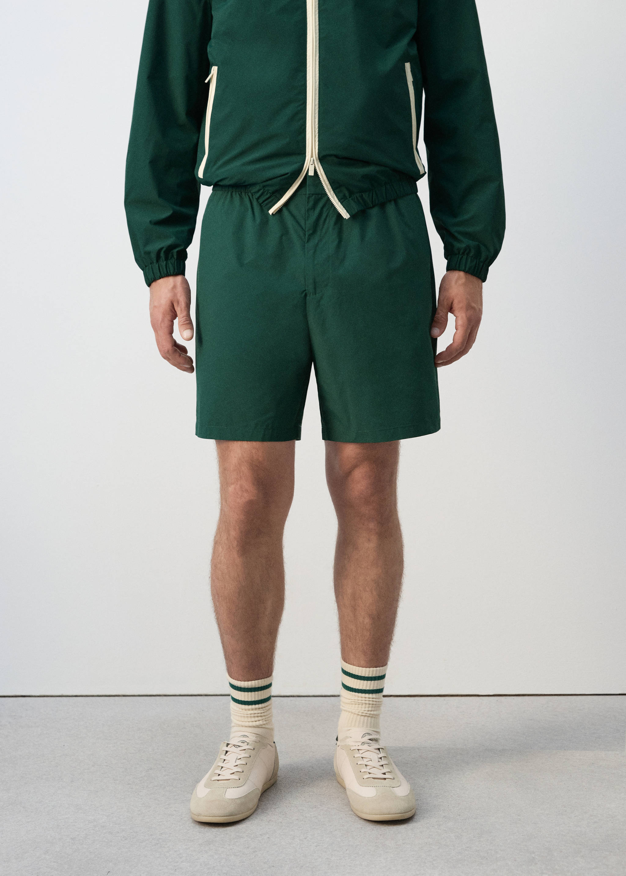 Regular fit embroidered bermuda shorts - Medium plane