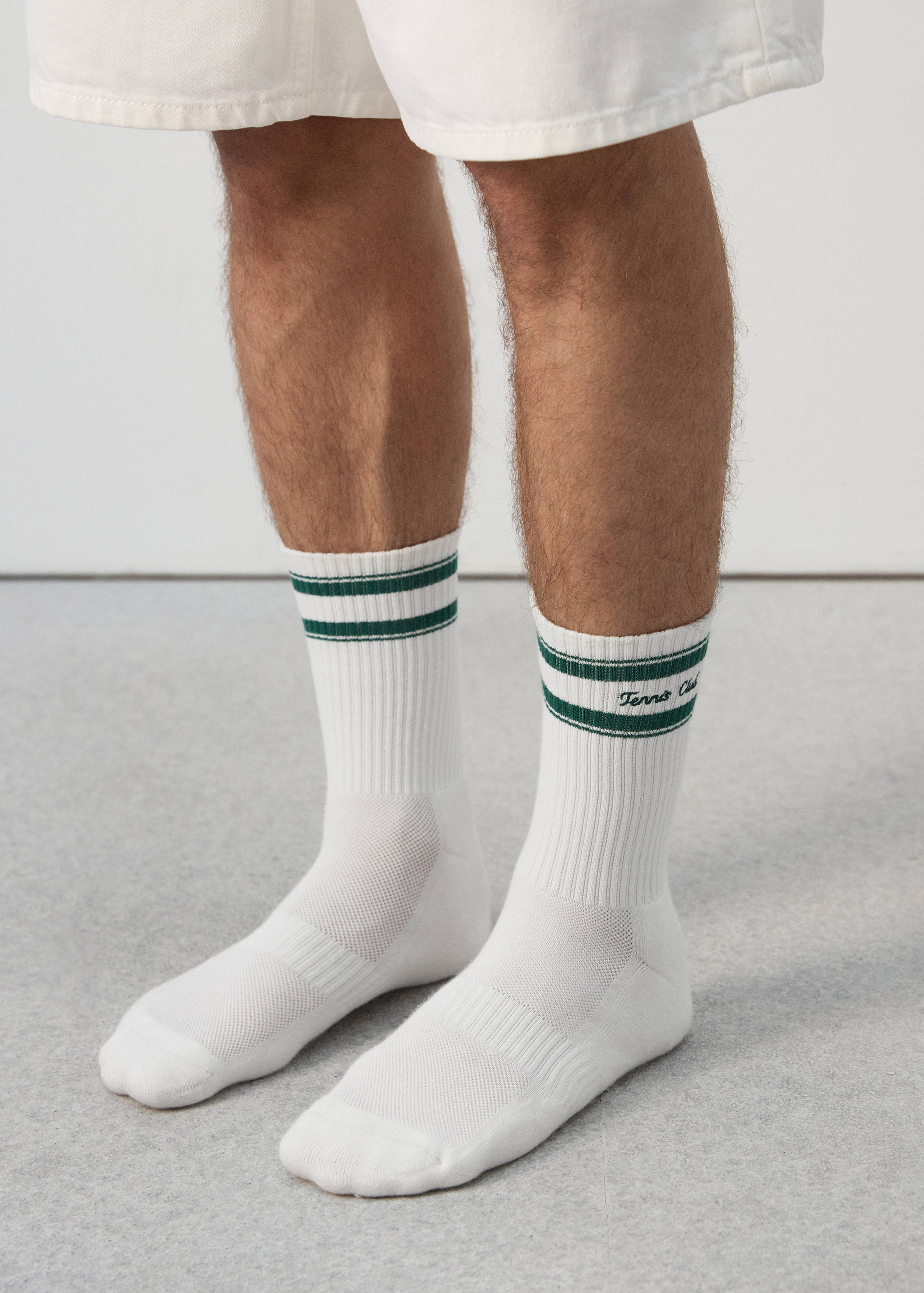Striped socks with embroidered text - General plane