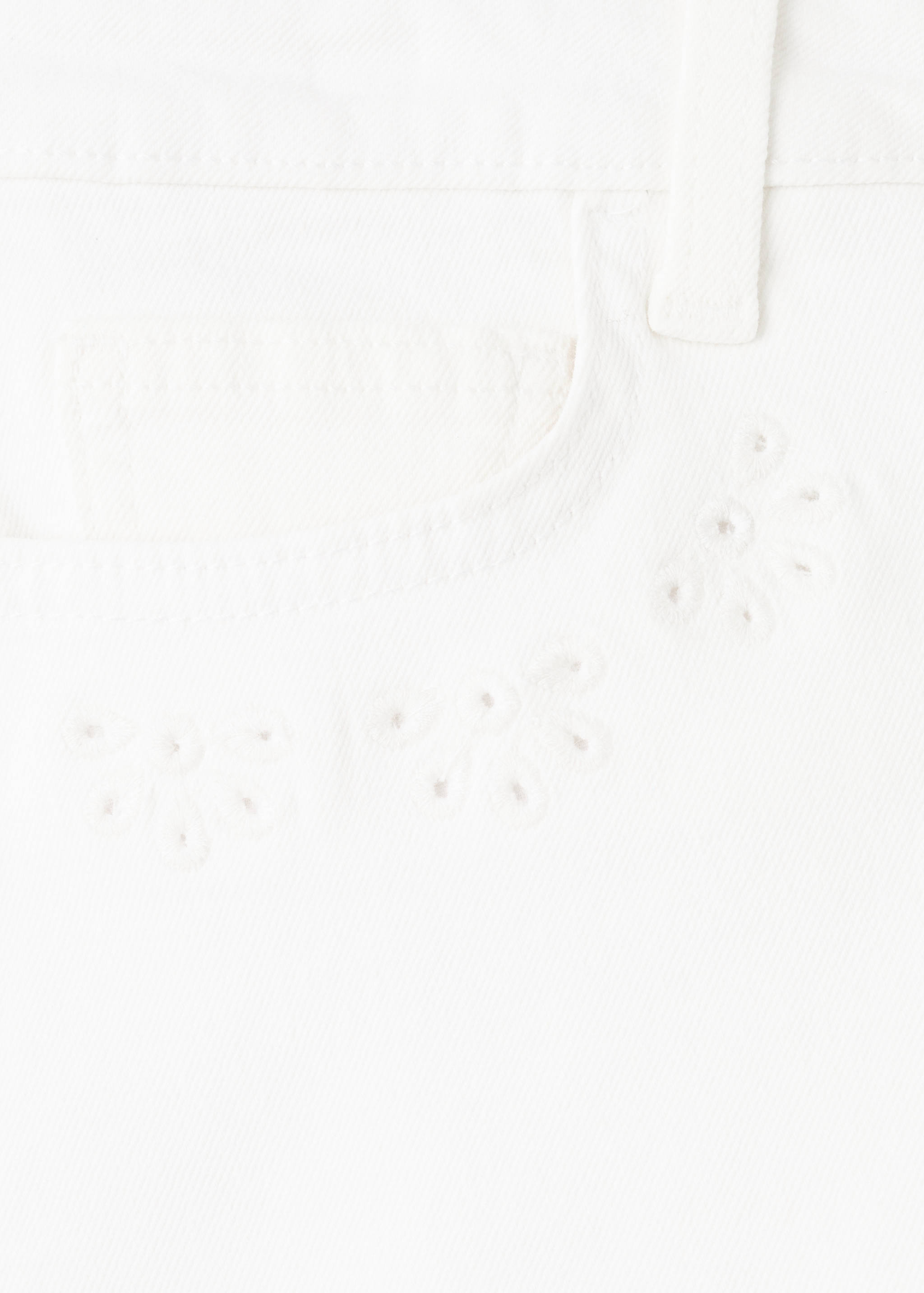 Embroidered detail shorts - Details of the article 8