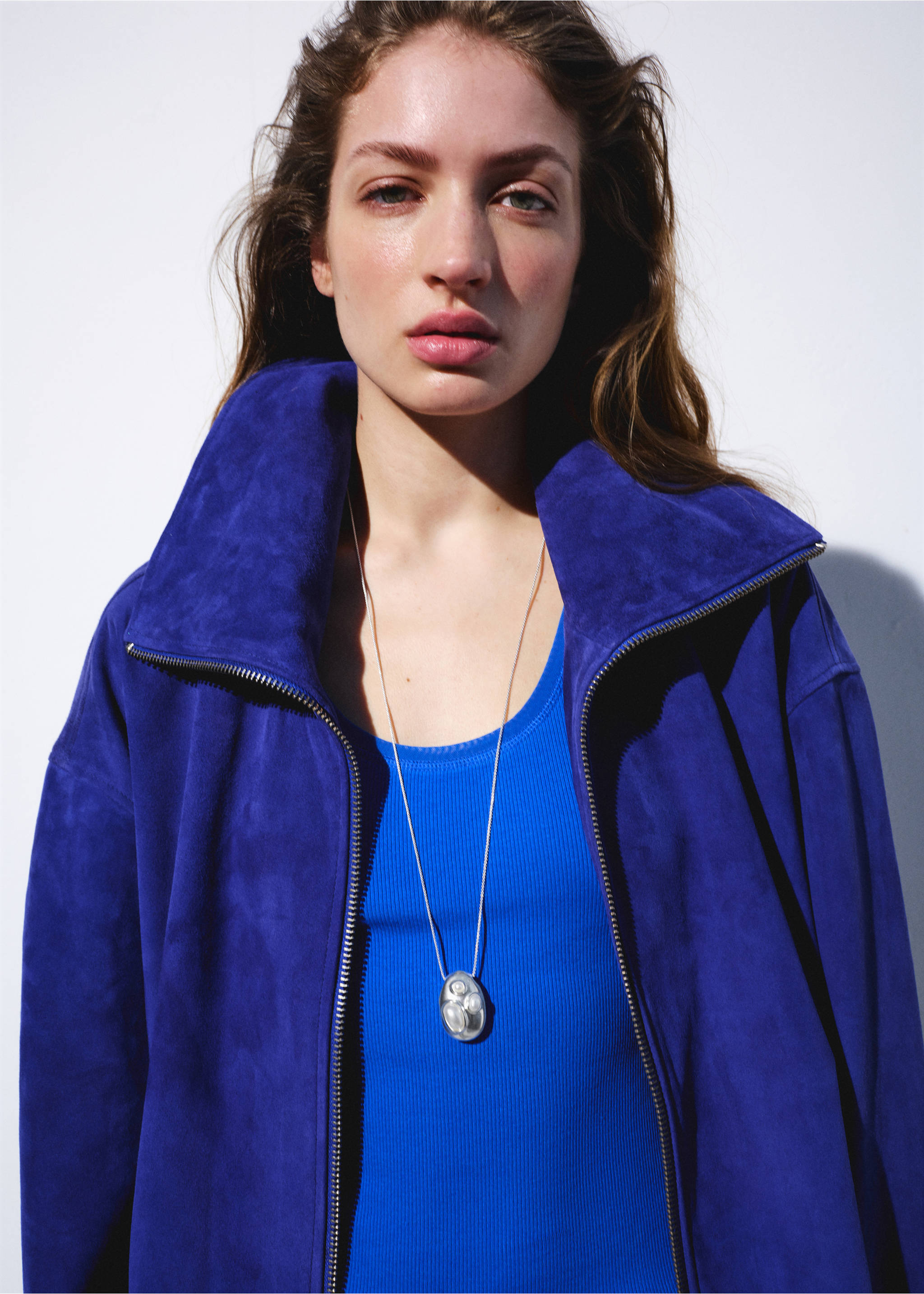 Pendant necklace with crystal appliqués - General plane, Silver. Ref: 27087796-00.