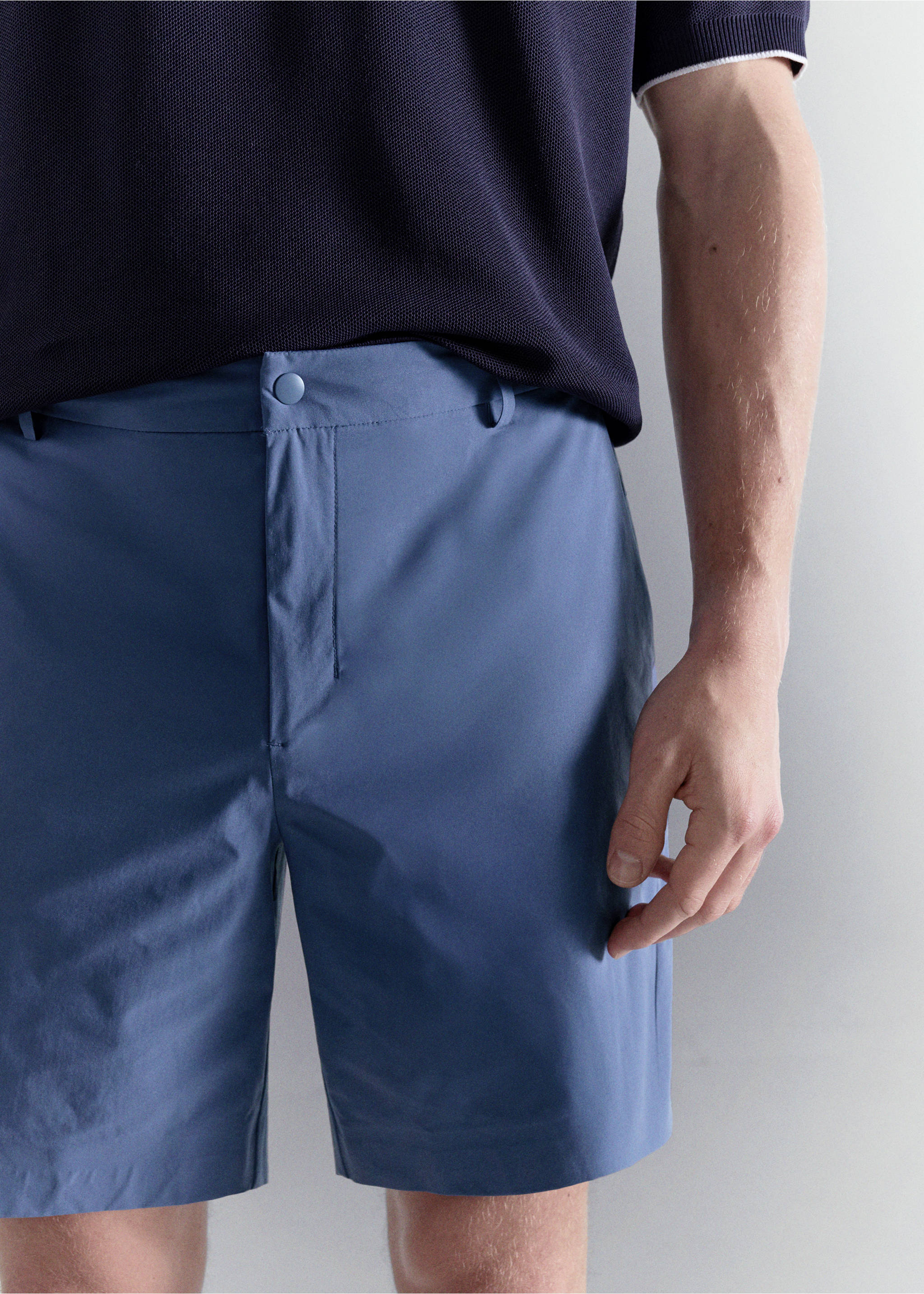 Bermuda Comfort Stretch résistant à l’eau - Détail de l'article 1, Bleu électrique. Ref: 27087893-00.